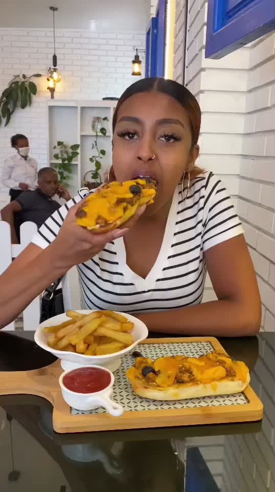 Fresh Corner Kitchen