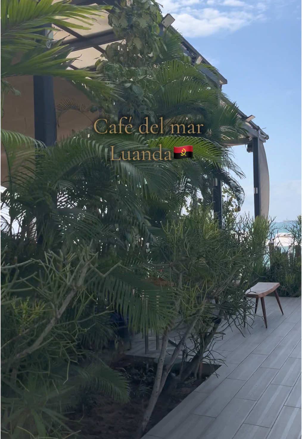 Café Del Mar