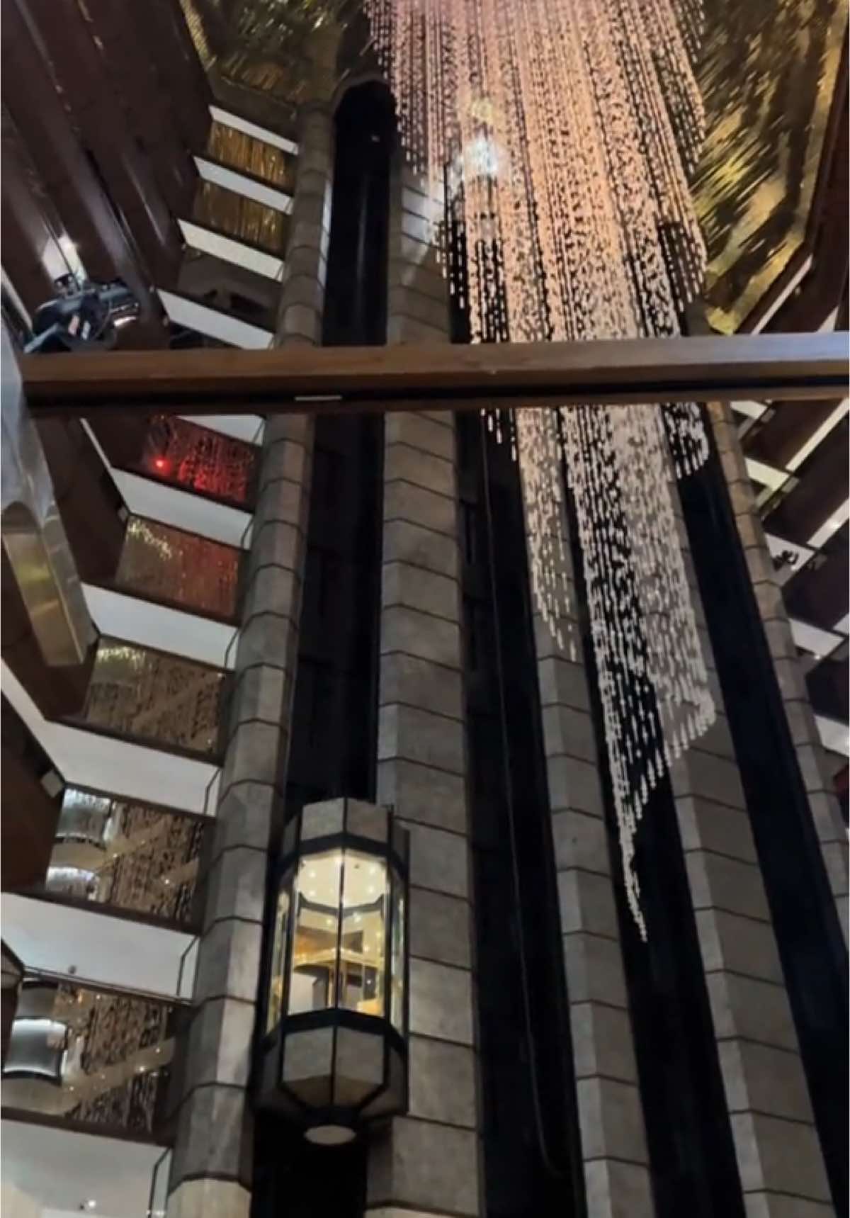 Sandeck Rooftop Restaurant