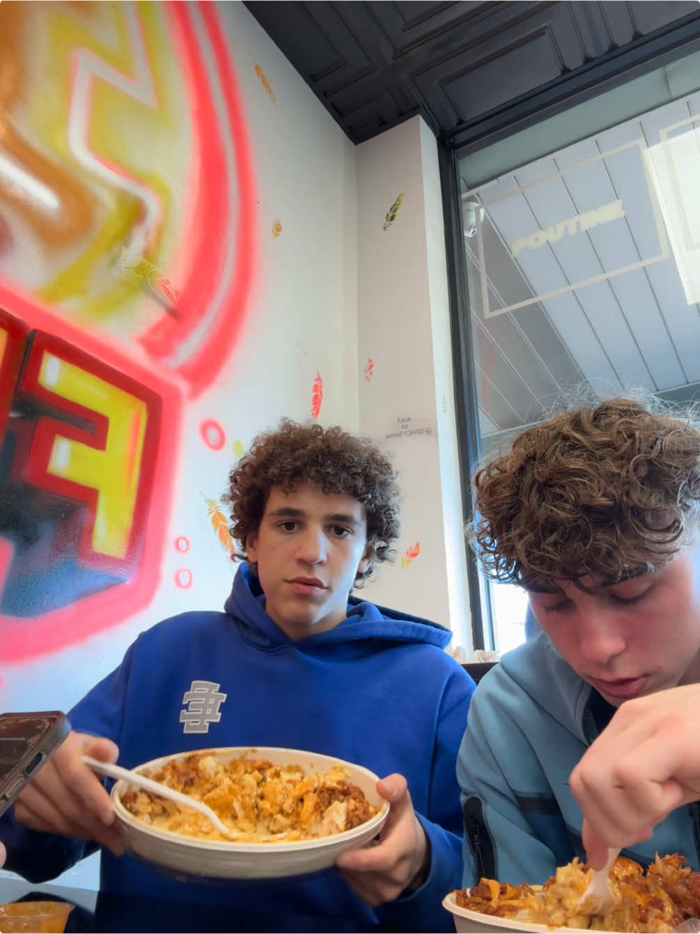 Fluffies Hot Chicken