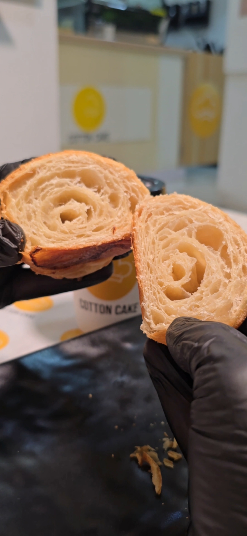 Cotton Cake Angol