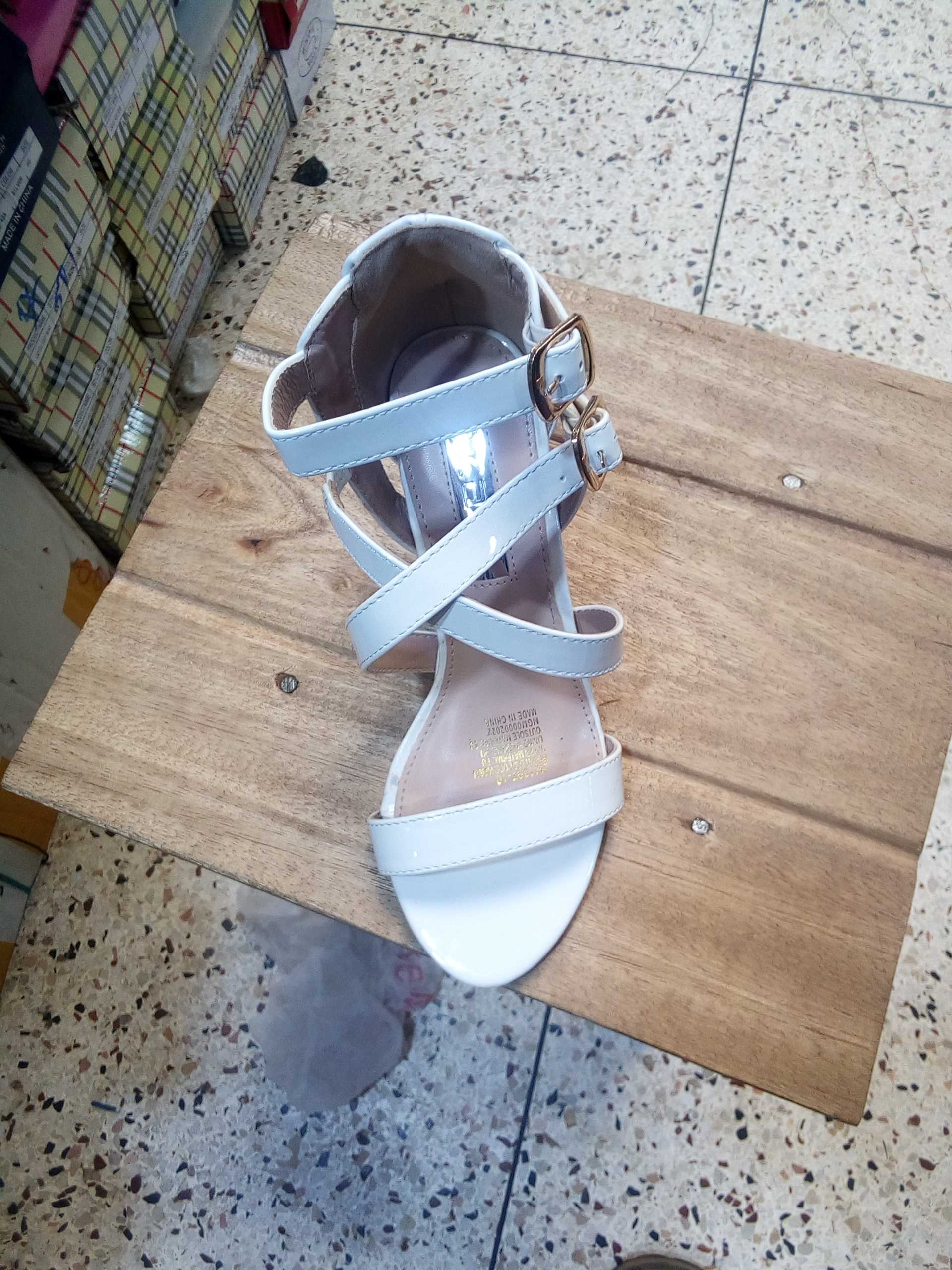 Kalu heels Afriven