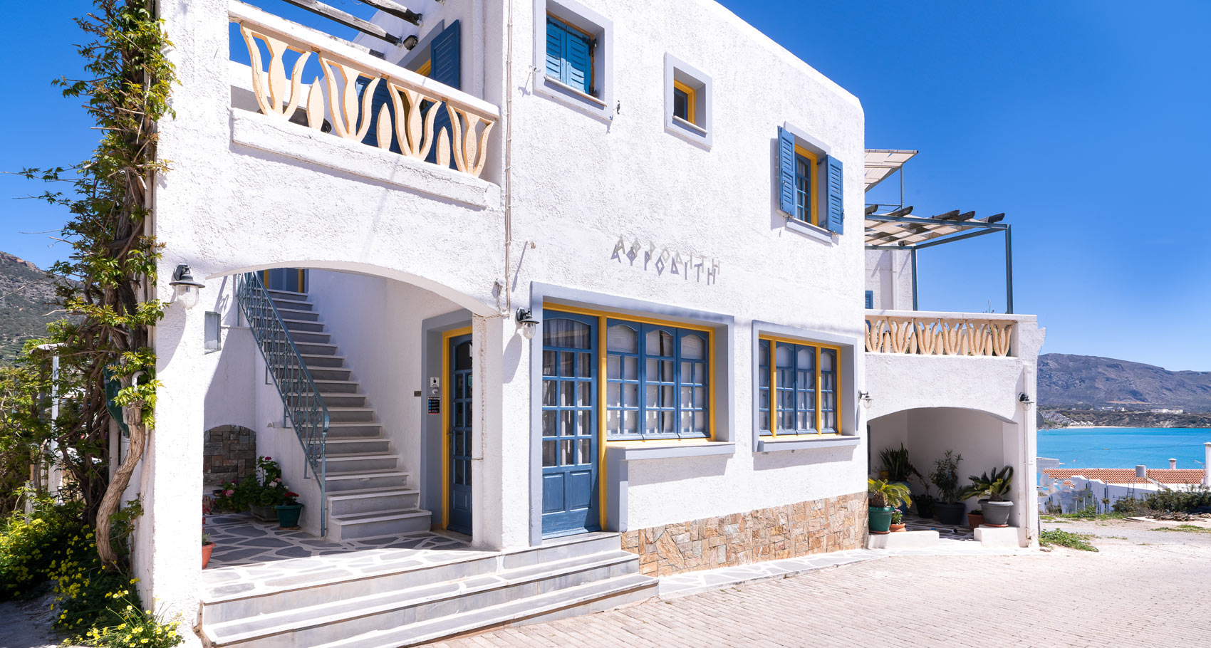 Afroditi Apartments, Εξωτερική Όψη