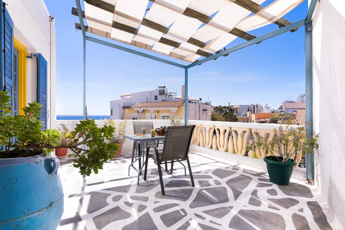 Afroditi Apartments, Μπαλκόνι με θέα τη θάλασσα