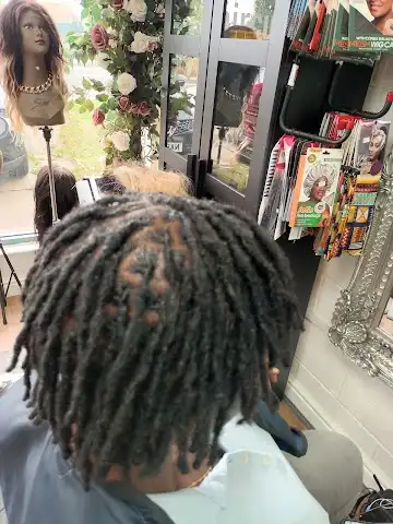 Creative Hands Hair Salon