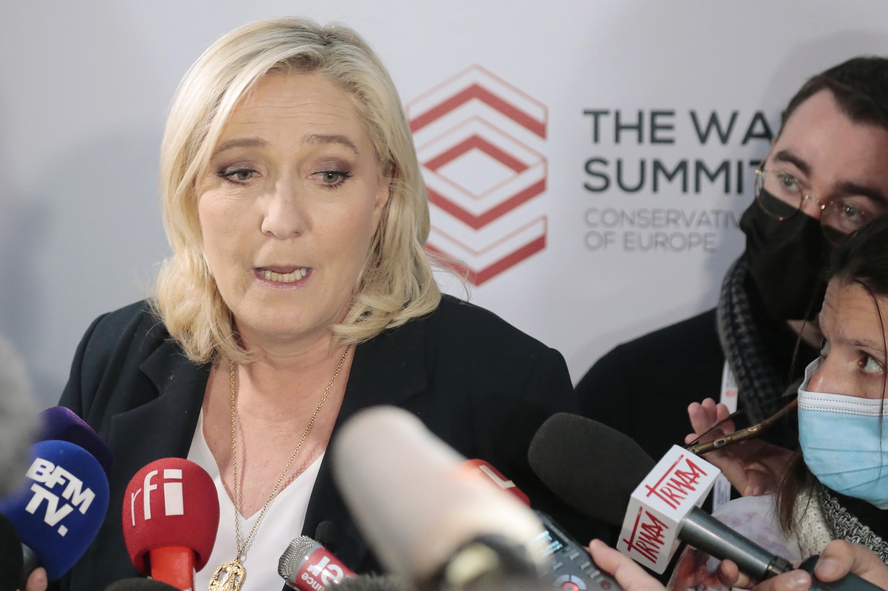 Le Pen: Prawicowa akcja na rzecz budowy „wielkiej potęgi Europy”