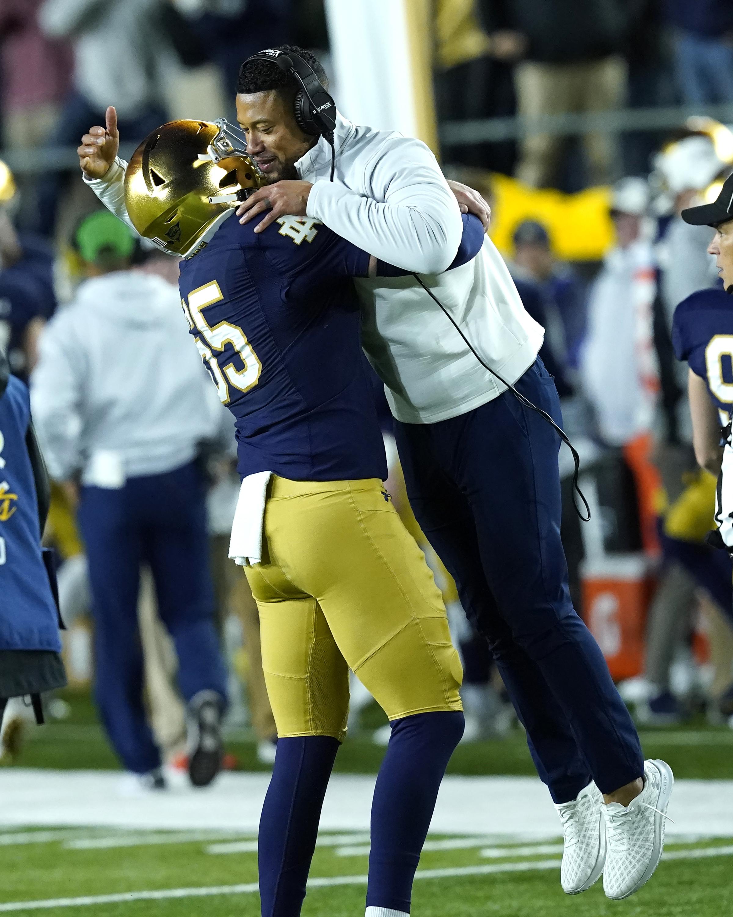 no-20-notre-dame-must-avoid-letdown-against-navy-ap-news