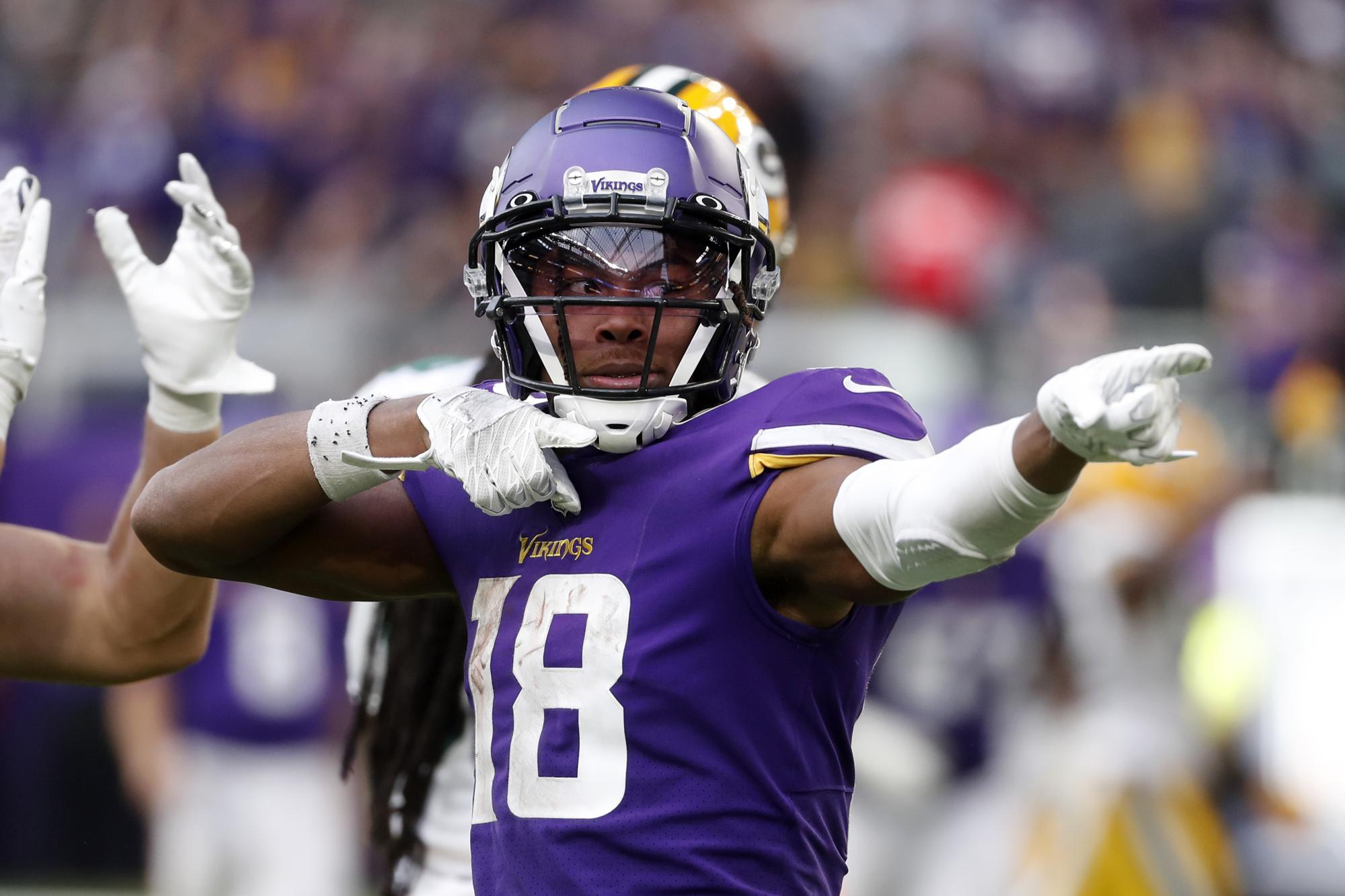 Minnesota Vikings, lucky and clutch, head to the playoffs - Axios Twin  Cities