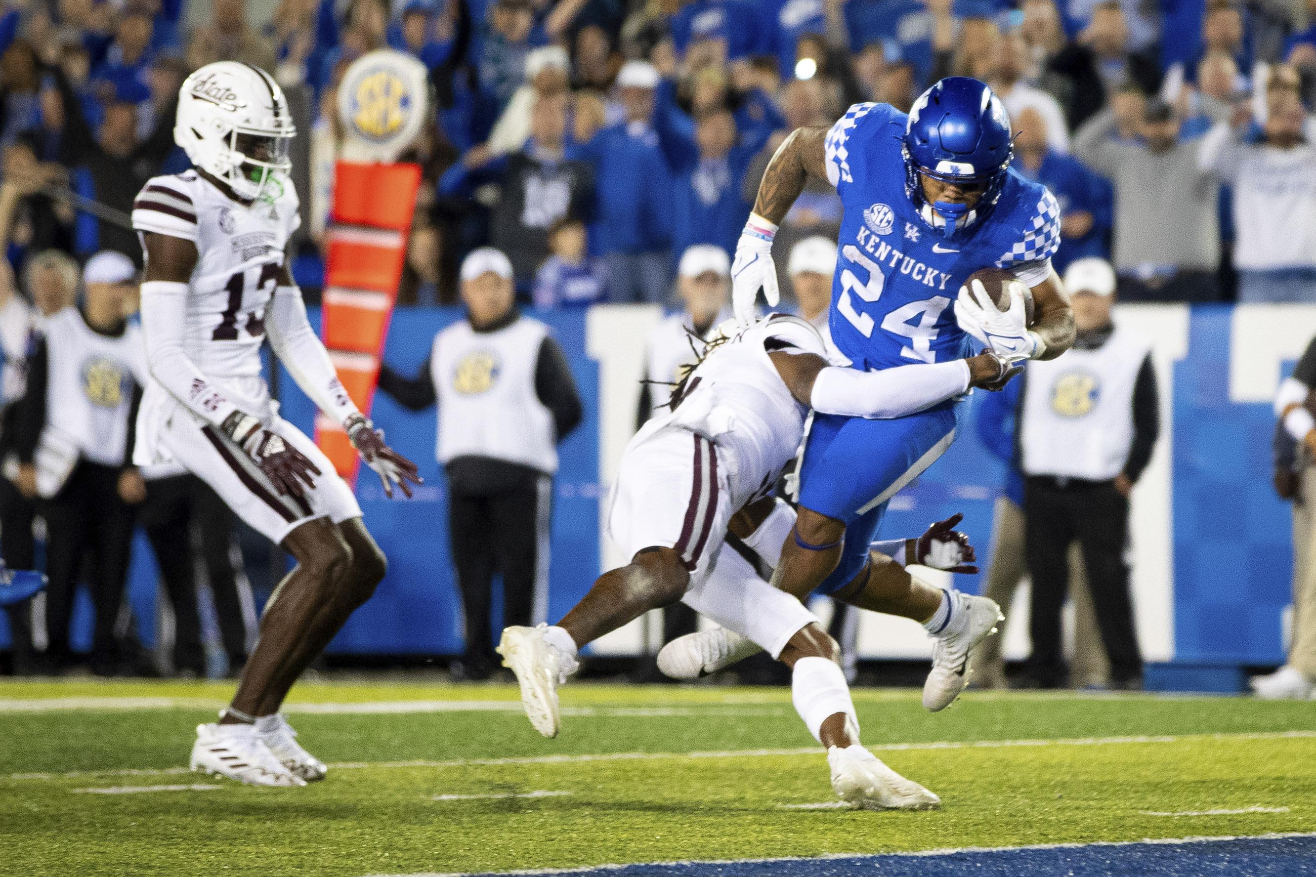 Rodriguez’s 2 TD runs push No. 22 Kentucky past Miss. State