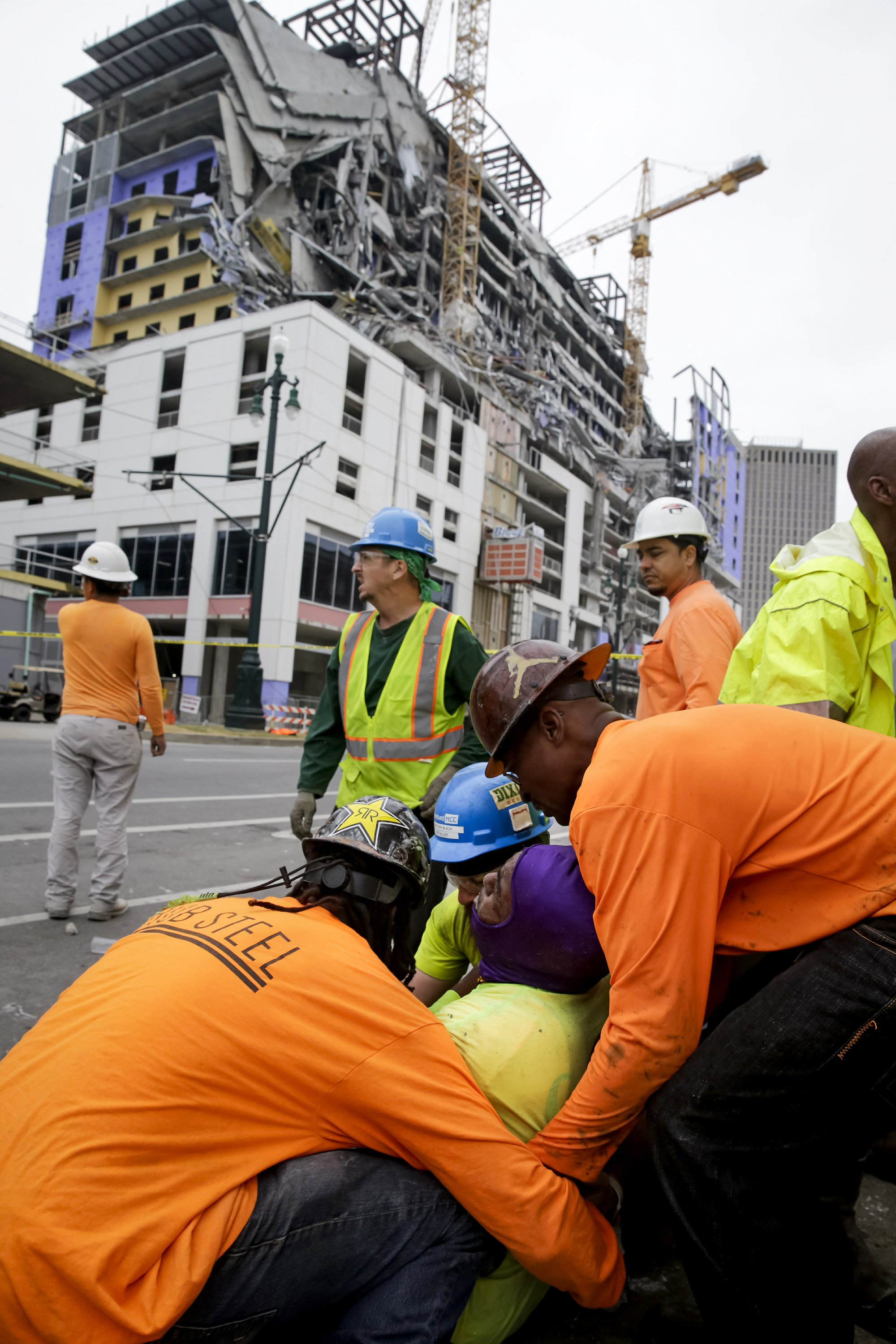 The Latest 2nd Person Dead In Building Collapse