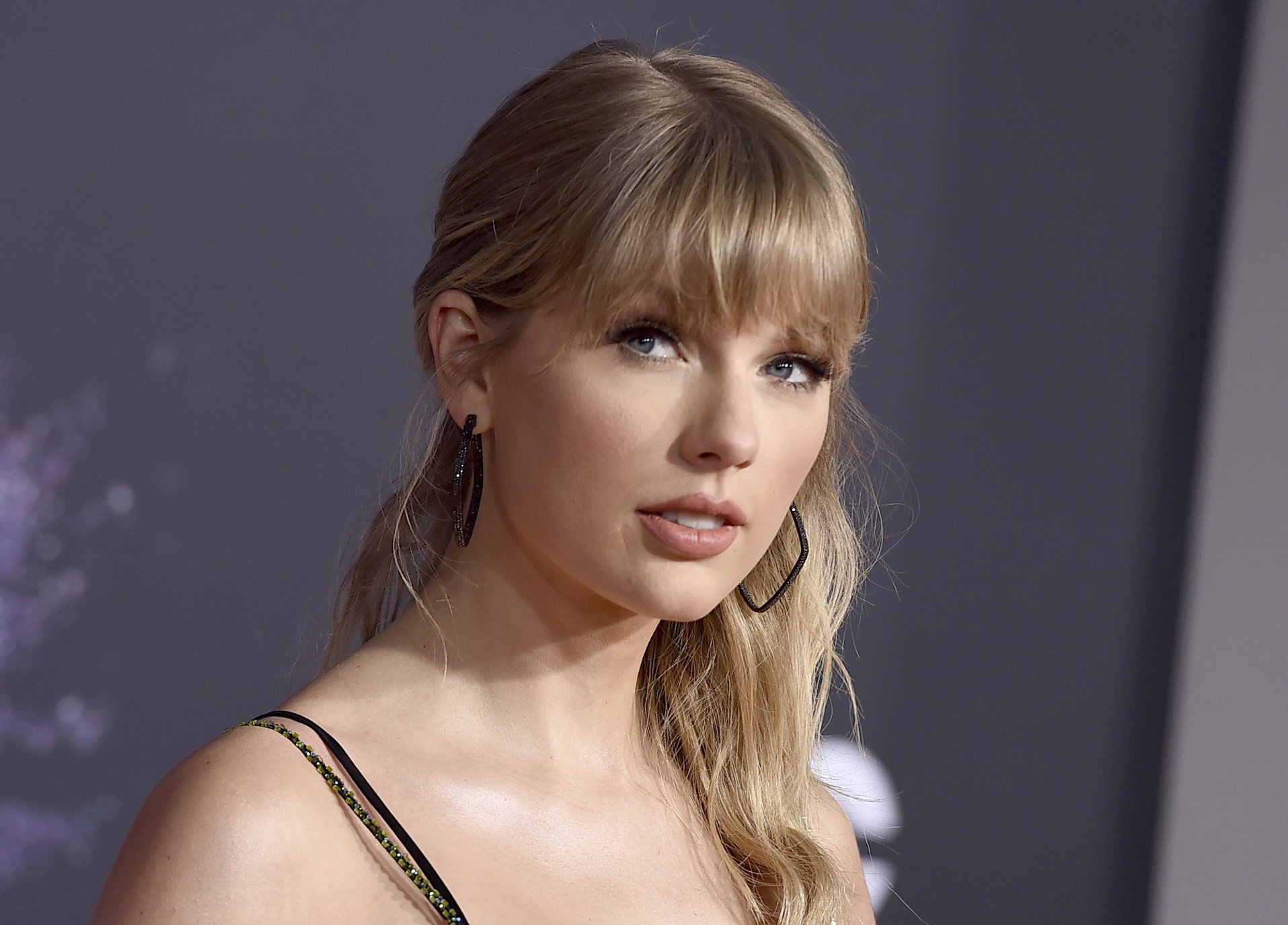 Taylor Swift Has Finished Redoing Sophomore Album Fearless