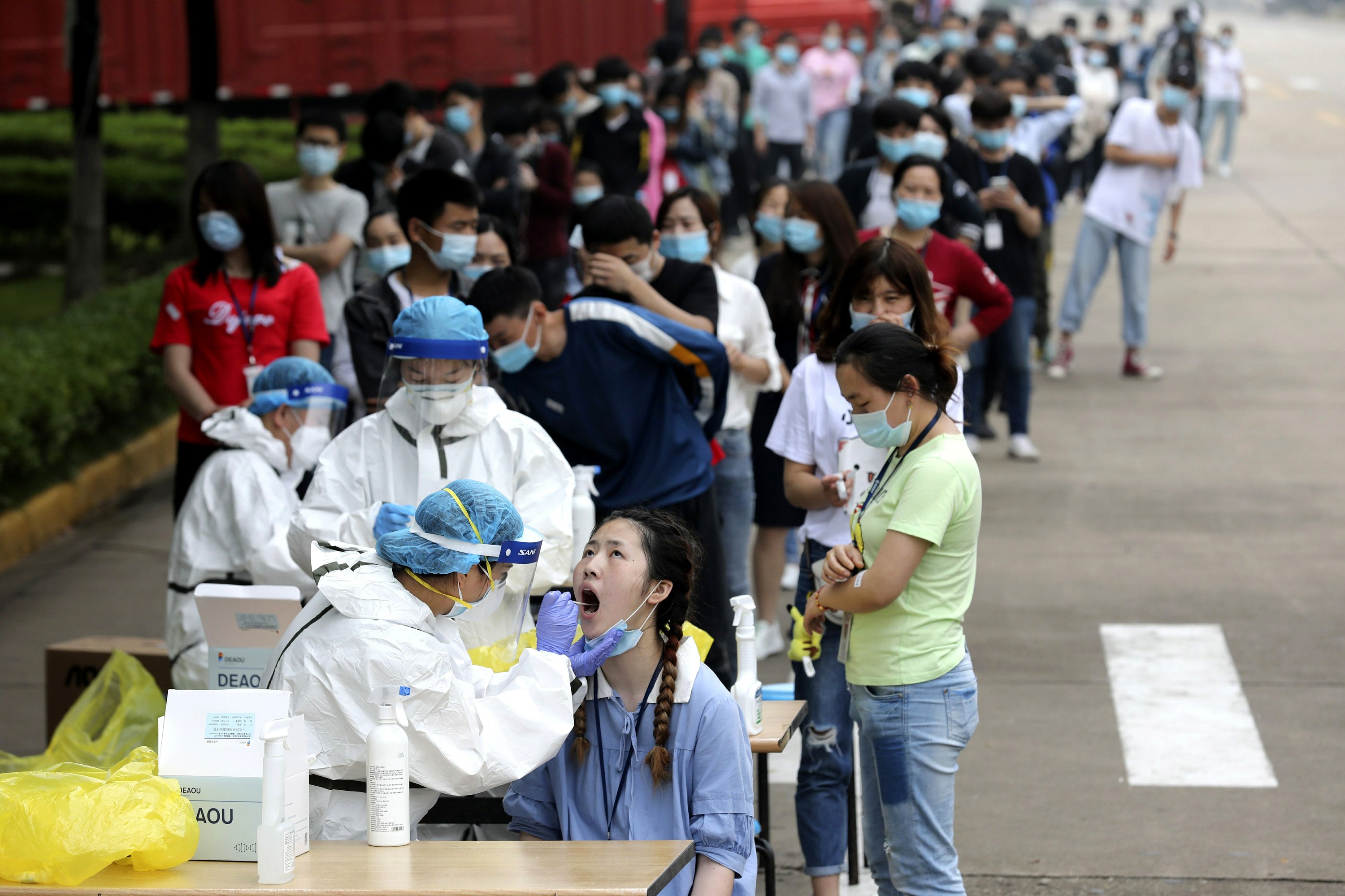 Wuhan tests 10 million people, finds few virus infections