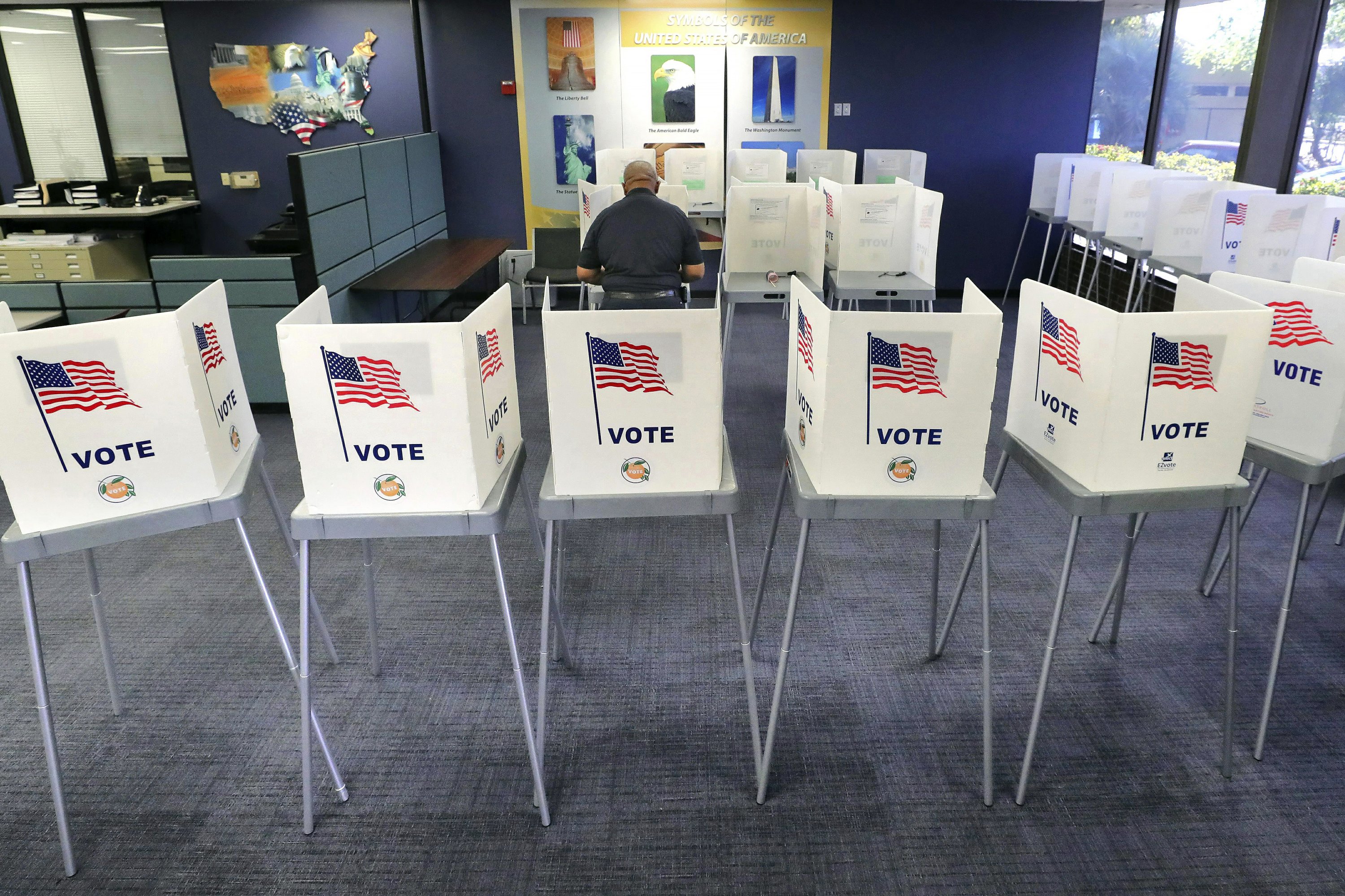 Surge in new GOP voters puts pressure on Florida Democrats