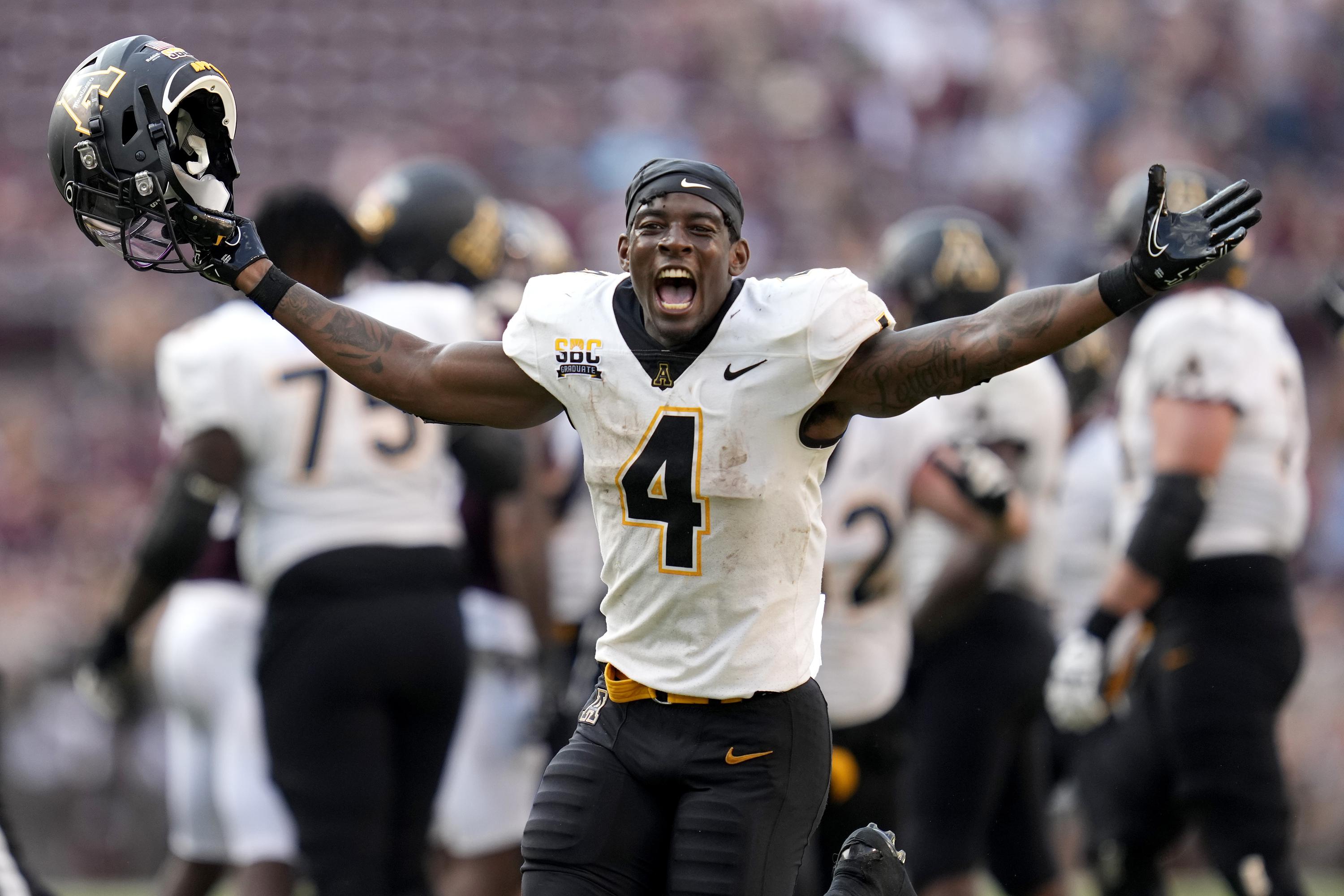 appalachian state versus troy football game