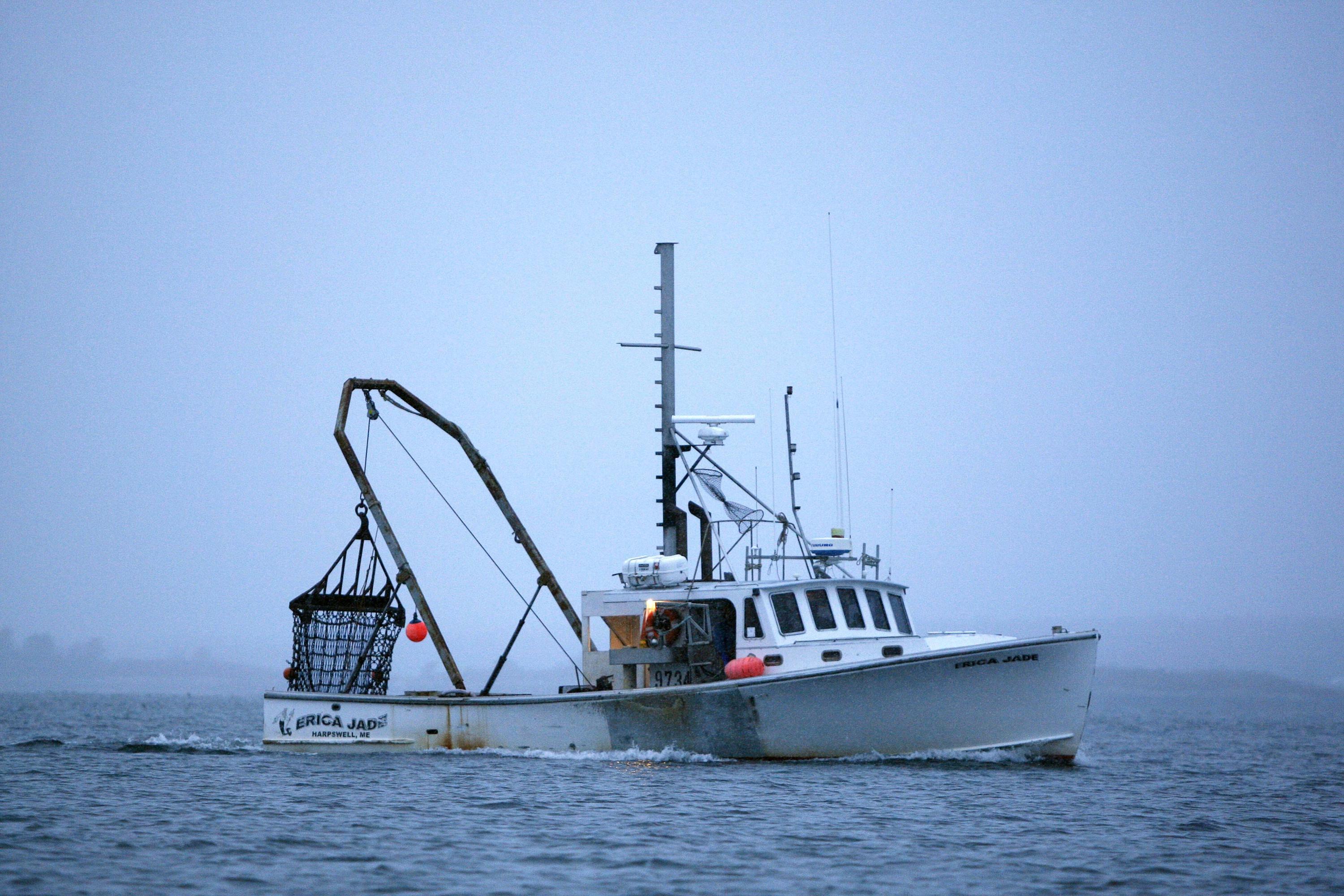 US fishing haul fell 10 during first pandemic year AP News