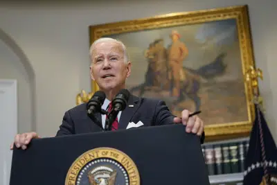 El presidente de Estados Unidos, Joe Biden, habla sobre la situación en la frontera con México en el salón Roosevelt de la Casa Blanca, el jueves 5 de enero de 2023, en Washington. (AP Foto/Patrick Semansky)