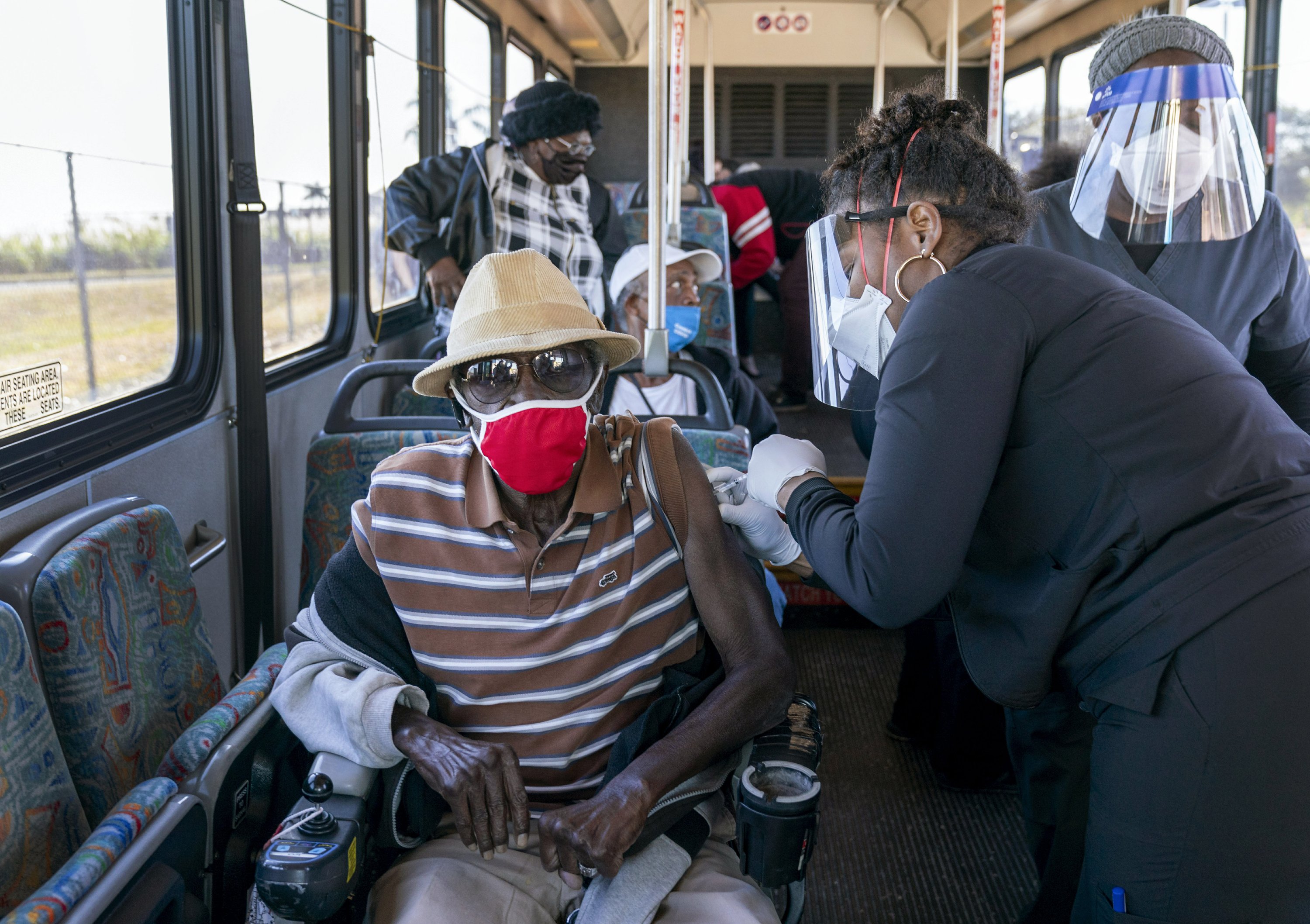 Race to Vaccinate Older Americans Progresses in Many States