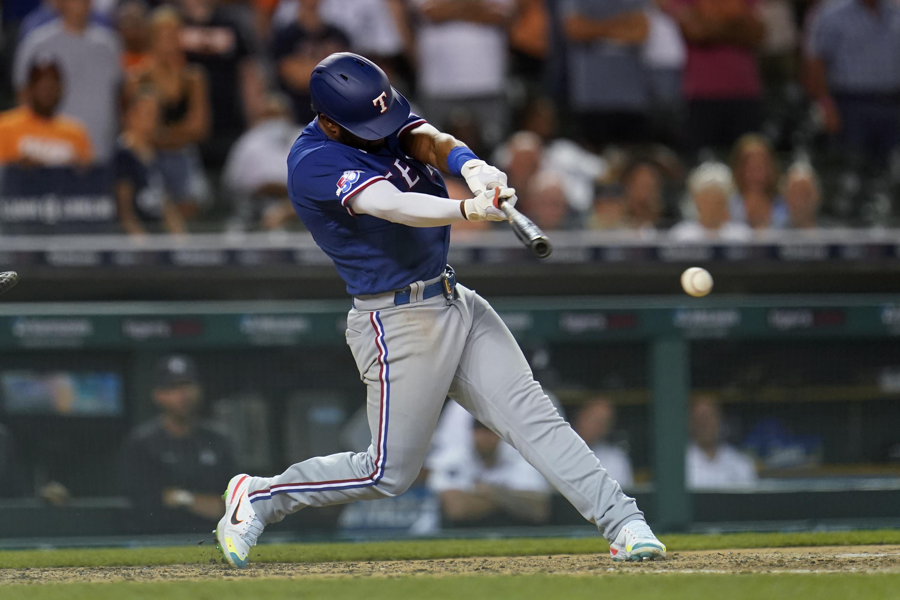 Duran hits basesclearing triple in 9th, Texas beats Tigers AP News