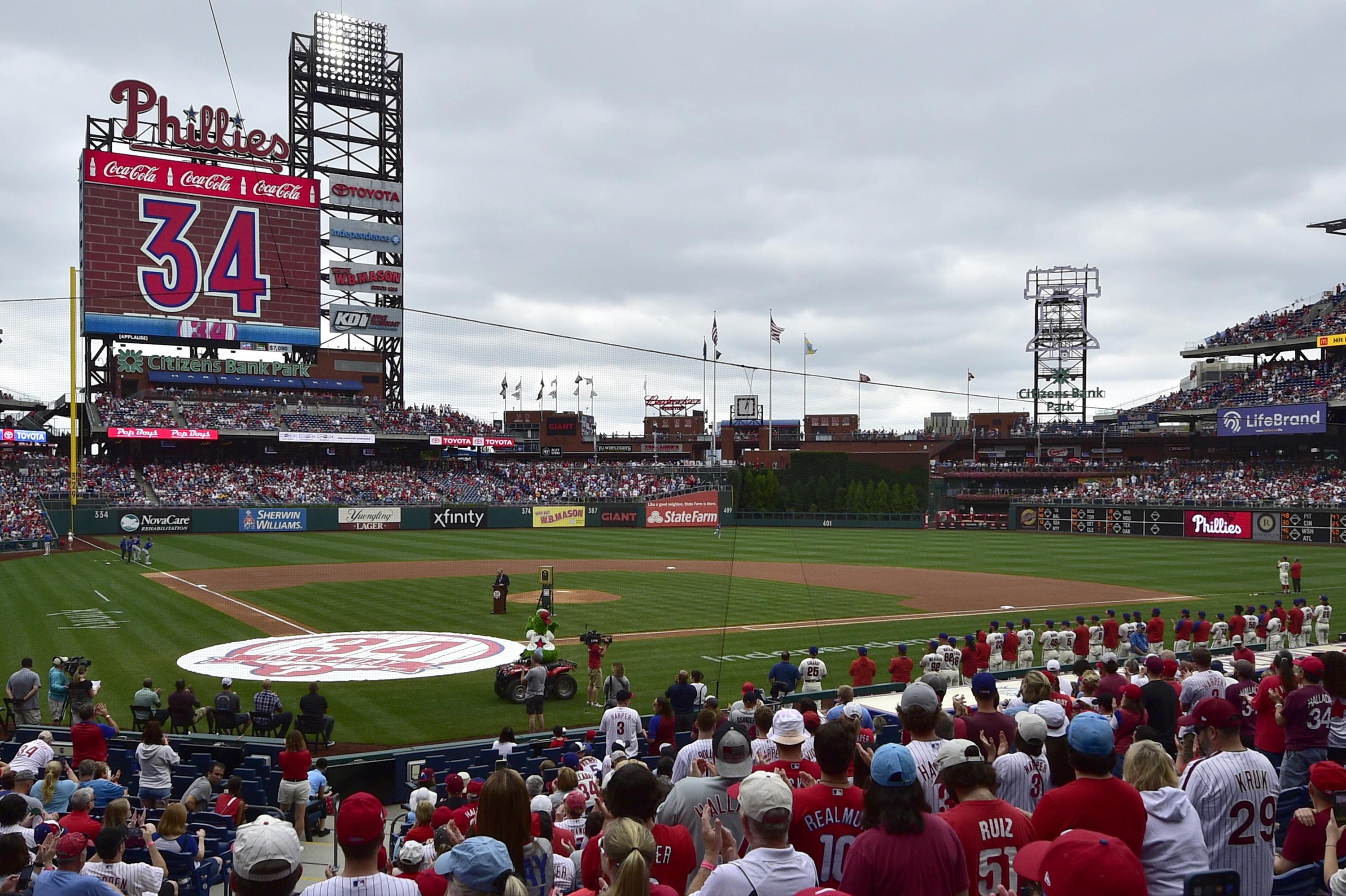 Phillies retire Halladay's No. 34 in tribute to late ace | AP News