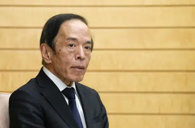 El nuevo gobernador del Banco Central de Japón Kazuo Ueda en Tokio el 10 de abril de 2023. (Kimimasa Mayama/Pool Photo via AP)