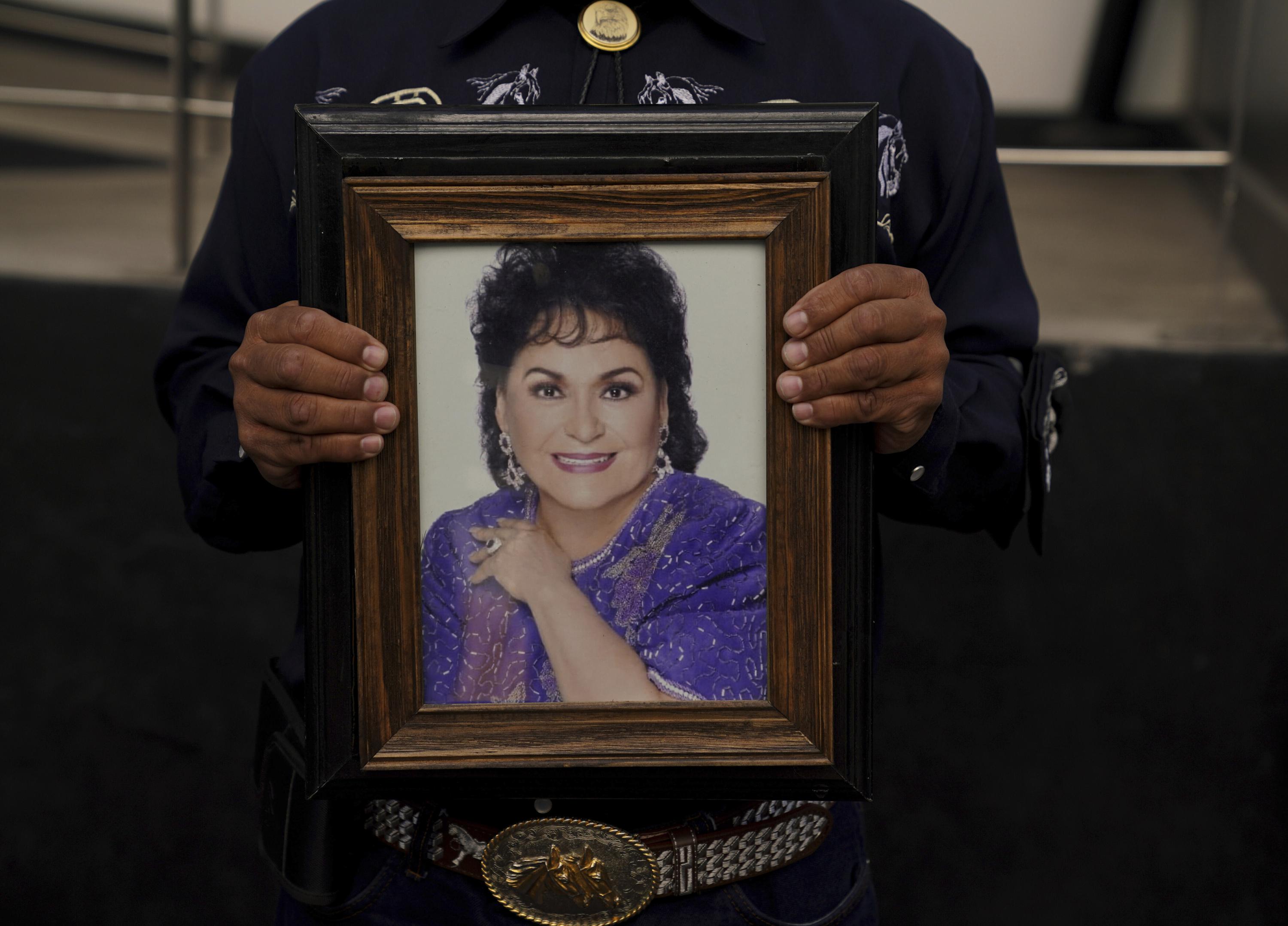 Fallece la actriz mexicana Carmen Salinas | AP News