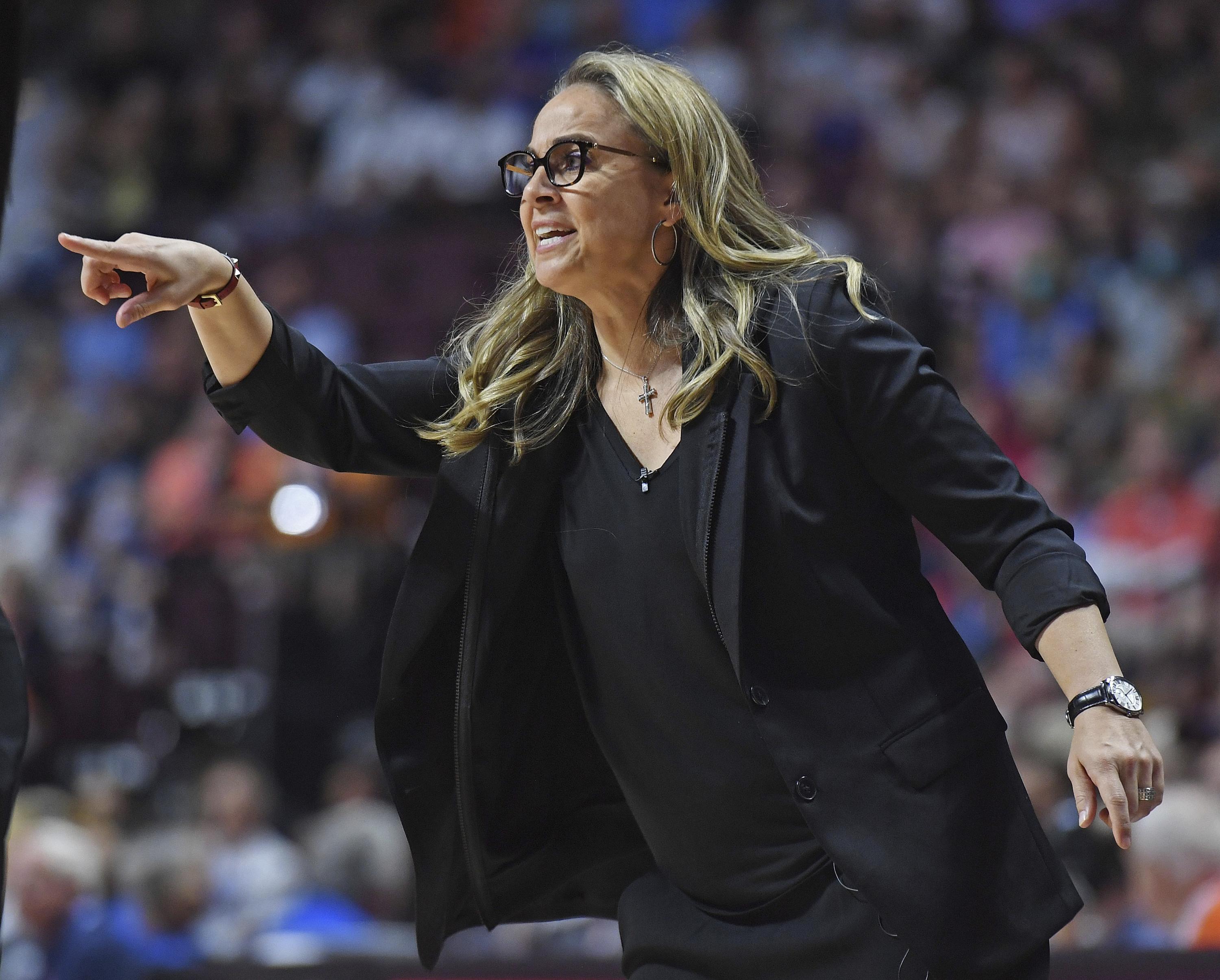 Becky Hammon of Las Vegas Aces voted WNBA Coach of the Year | AP News