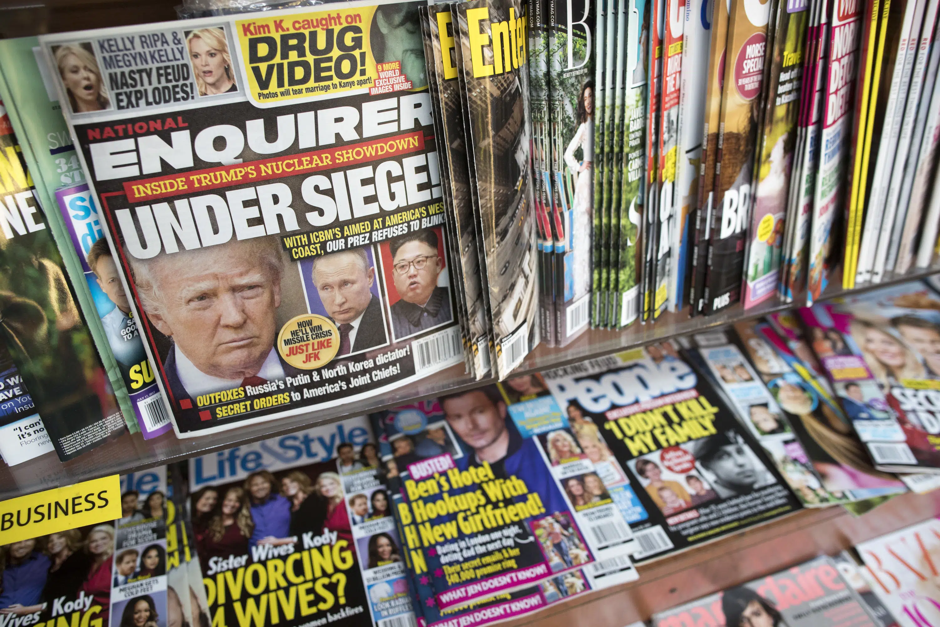 National Enquirer, pris dans le scandale du “catch-and-kill”, vendu