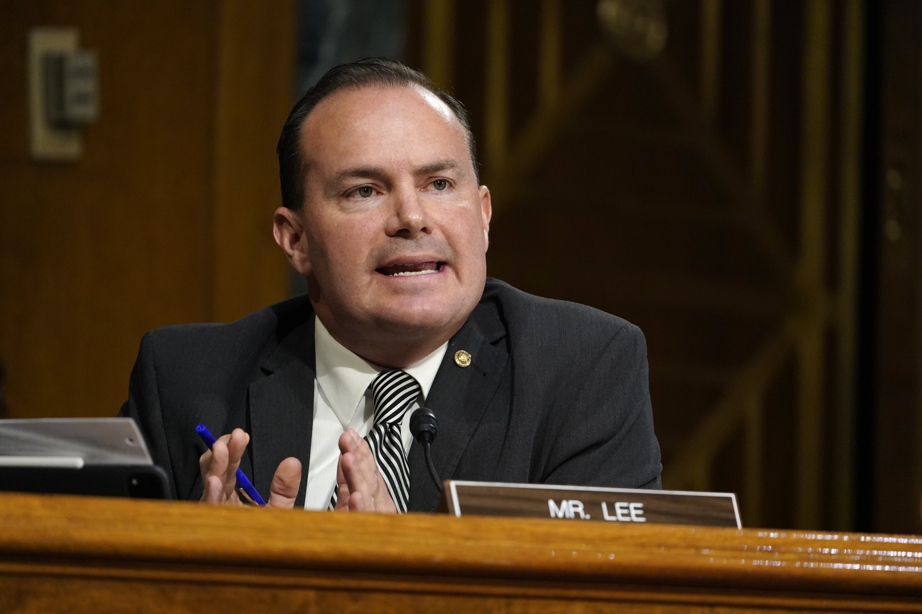 Utah Senator Latin blocks National Museums for Women