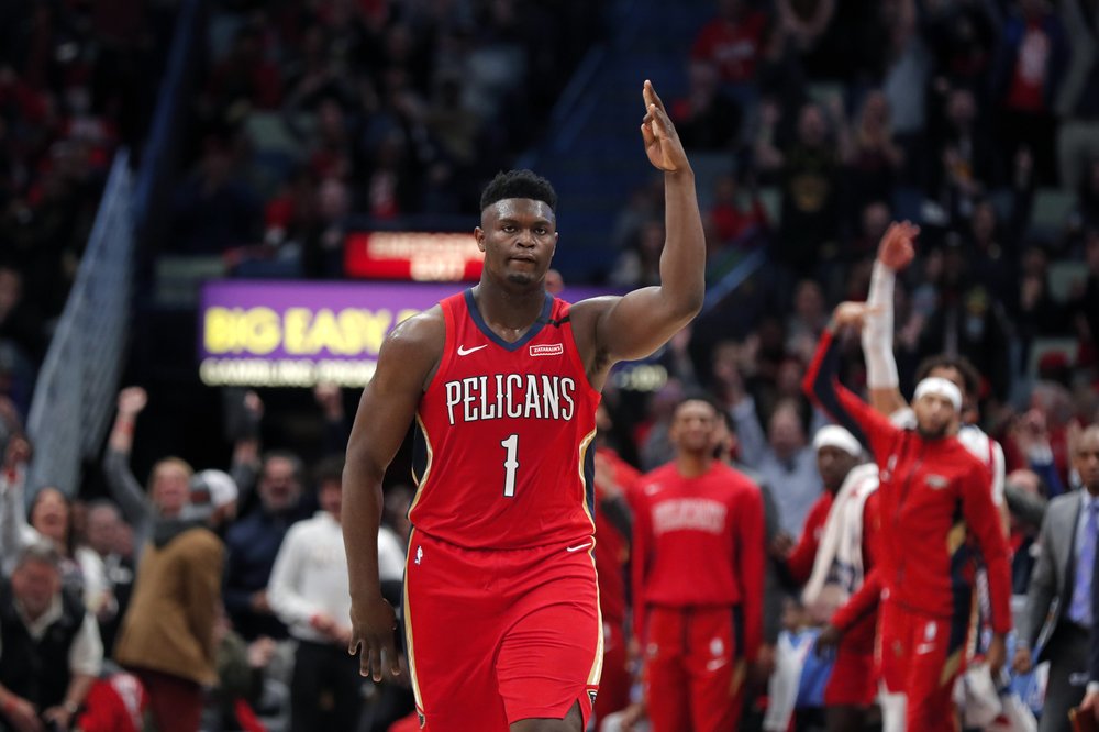 New Orleans Pelicans' rookie big man, Zion Williamson scored 22 points, as he scored 17 of them in the fourth quarter, mostly thanks to his tremendous three-point shooting against the Spurs. (Photo: Gerald Herbert/The Associated Press.)