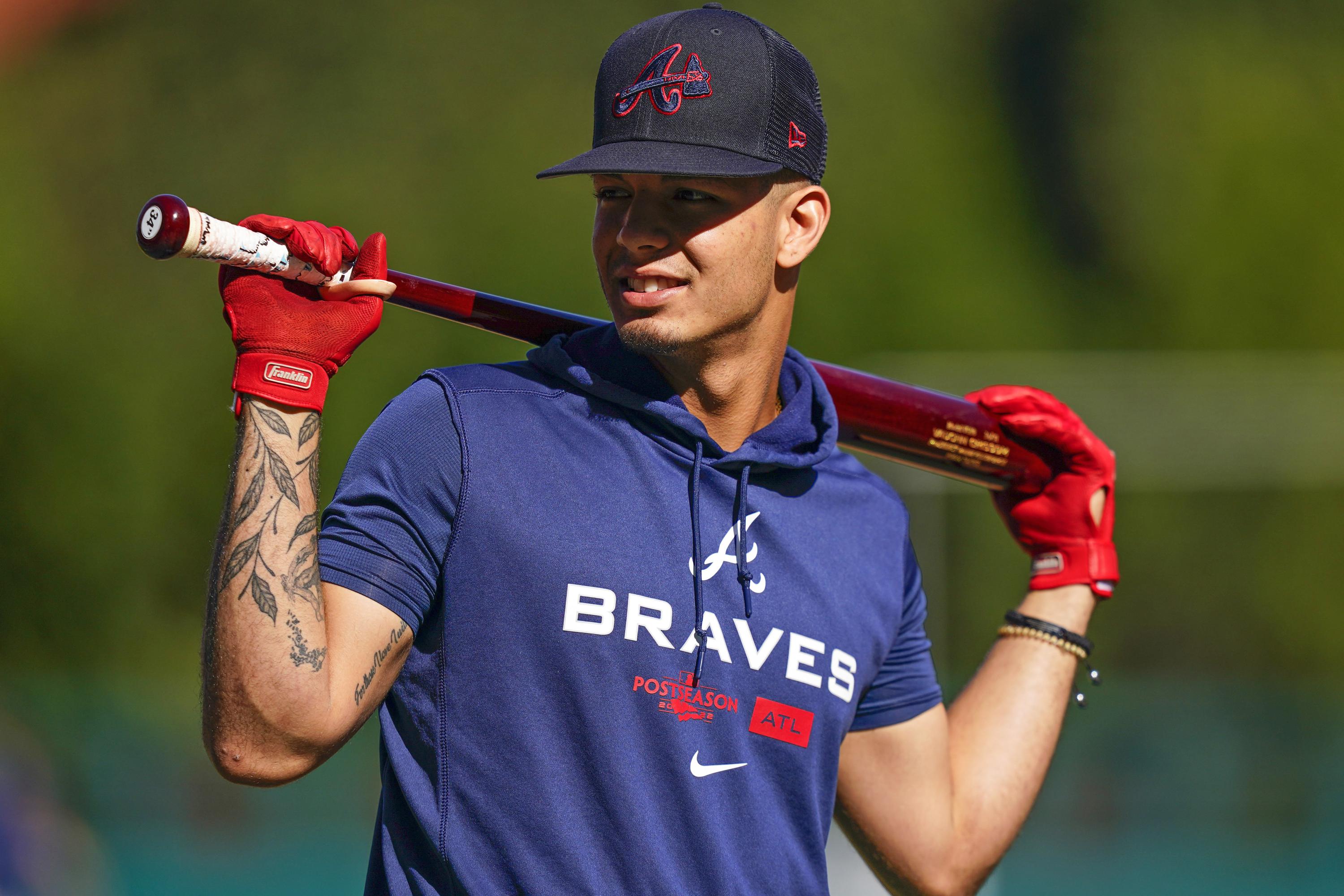 Why Atlanta Braves chose Orlando Arcia at shortstop over Vaughn