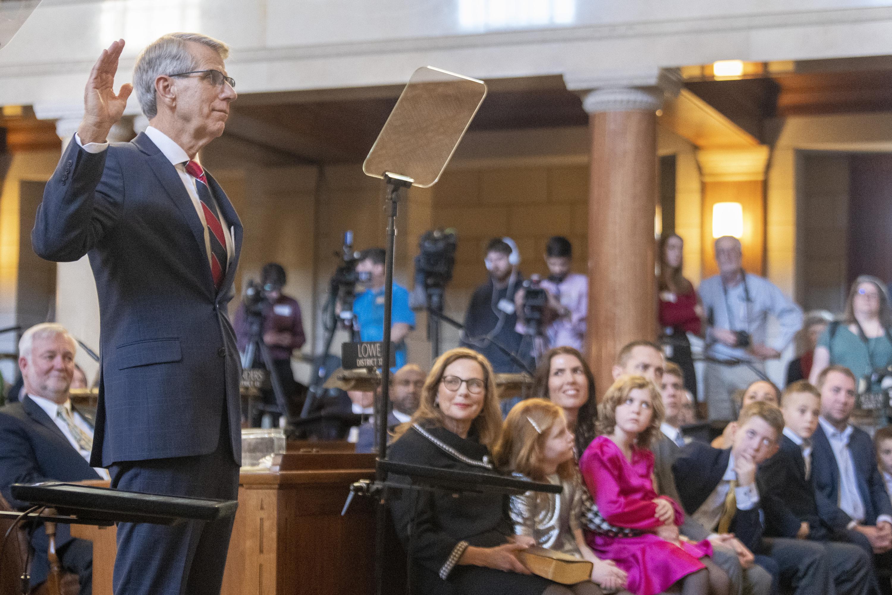 Republican Jim Pillen sworn in as 41st governor of Nebraska AP News