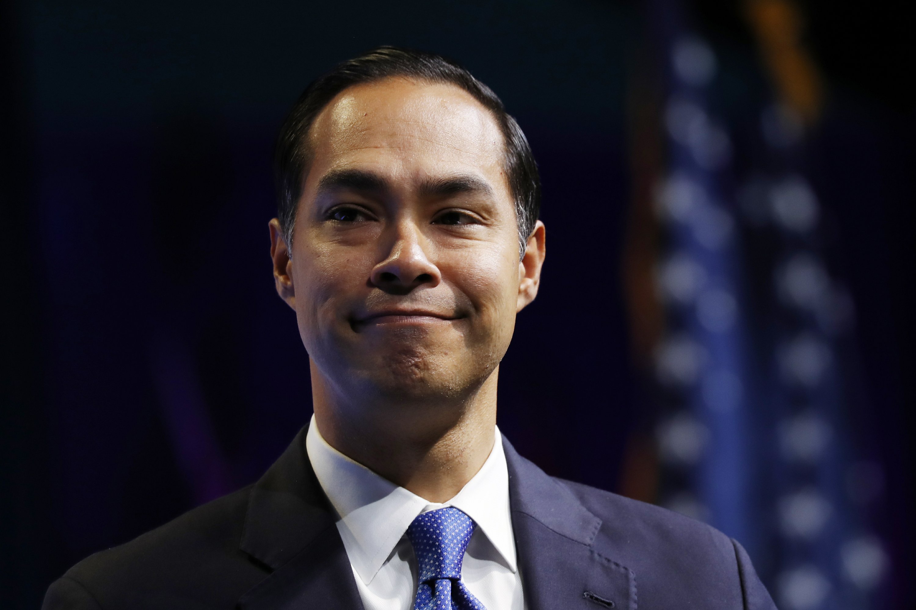 Democrat Julián Castro drops out of 2020 presidential race | AP News