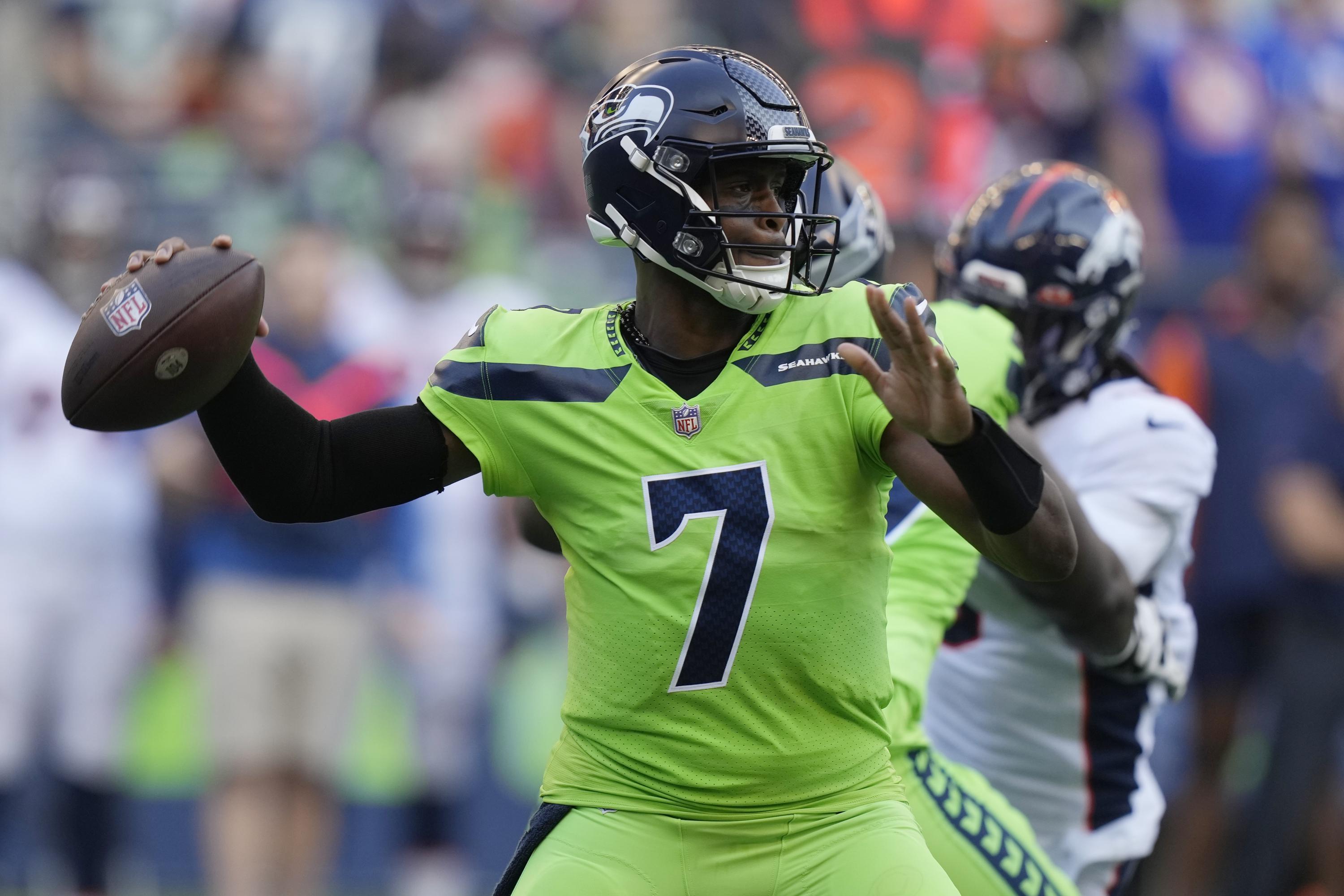 Geno Smith hears chants, relishes Seahawks opening victory AP News