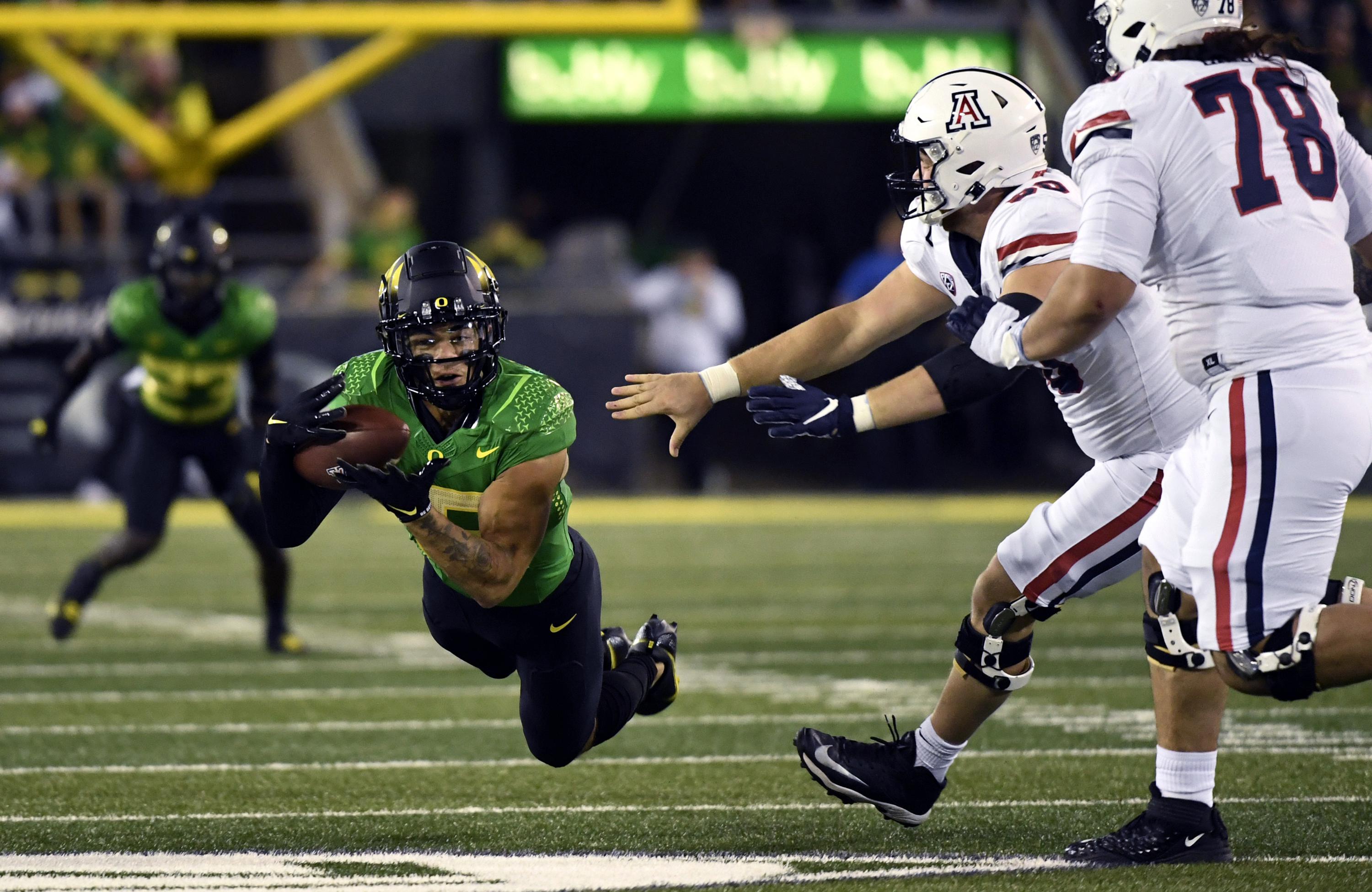 Interceptions a point of pride for No. 3 Oregon Ducks | AP News