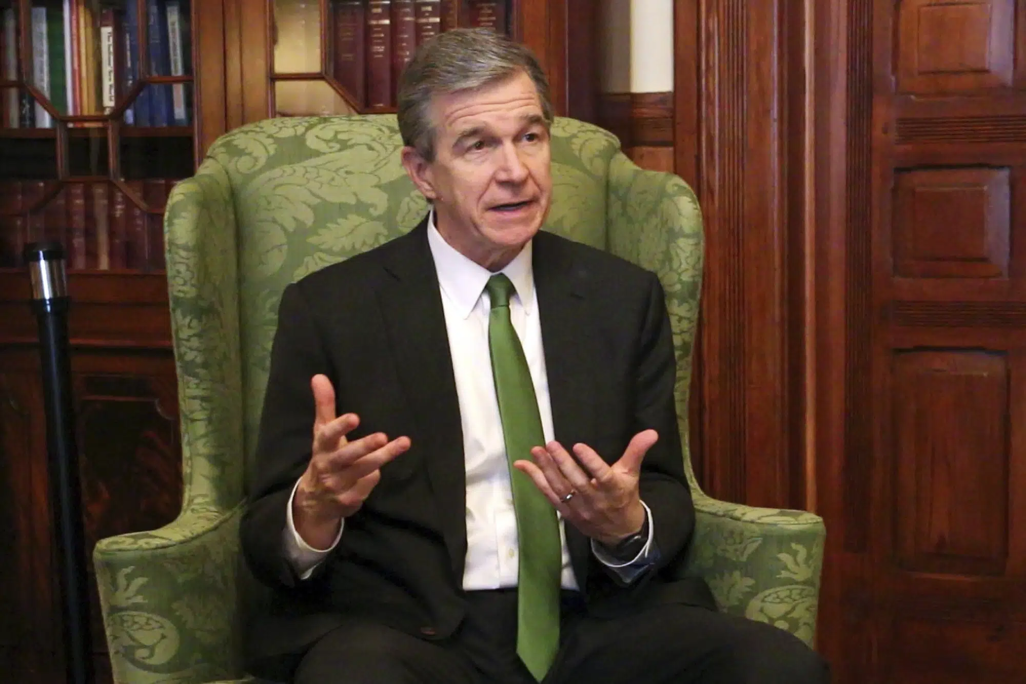 North Carolina governor vetoes limits on politics, race discussion in state workplaces