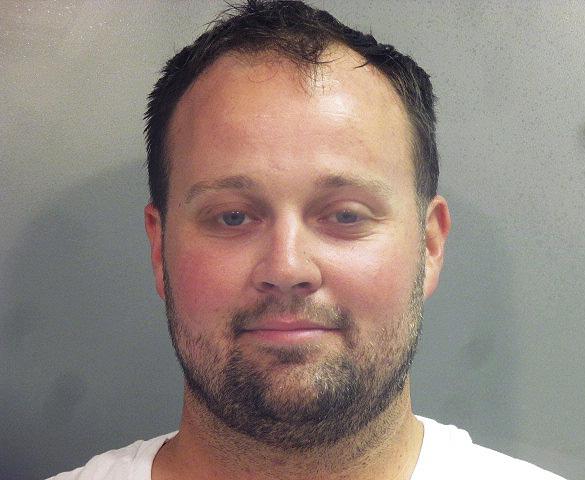 Kiddi Porn Russian Toddler - Reality TV's Josh Duggar convicted of child porn possession | AP News