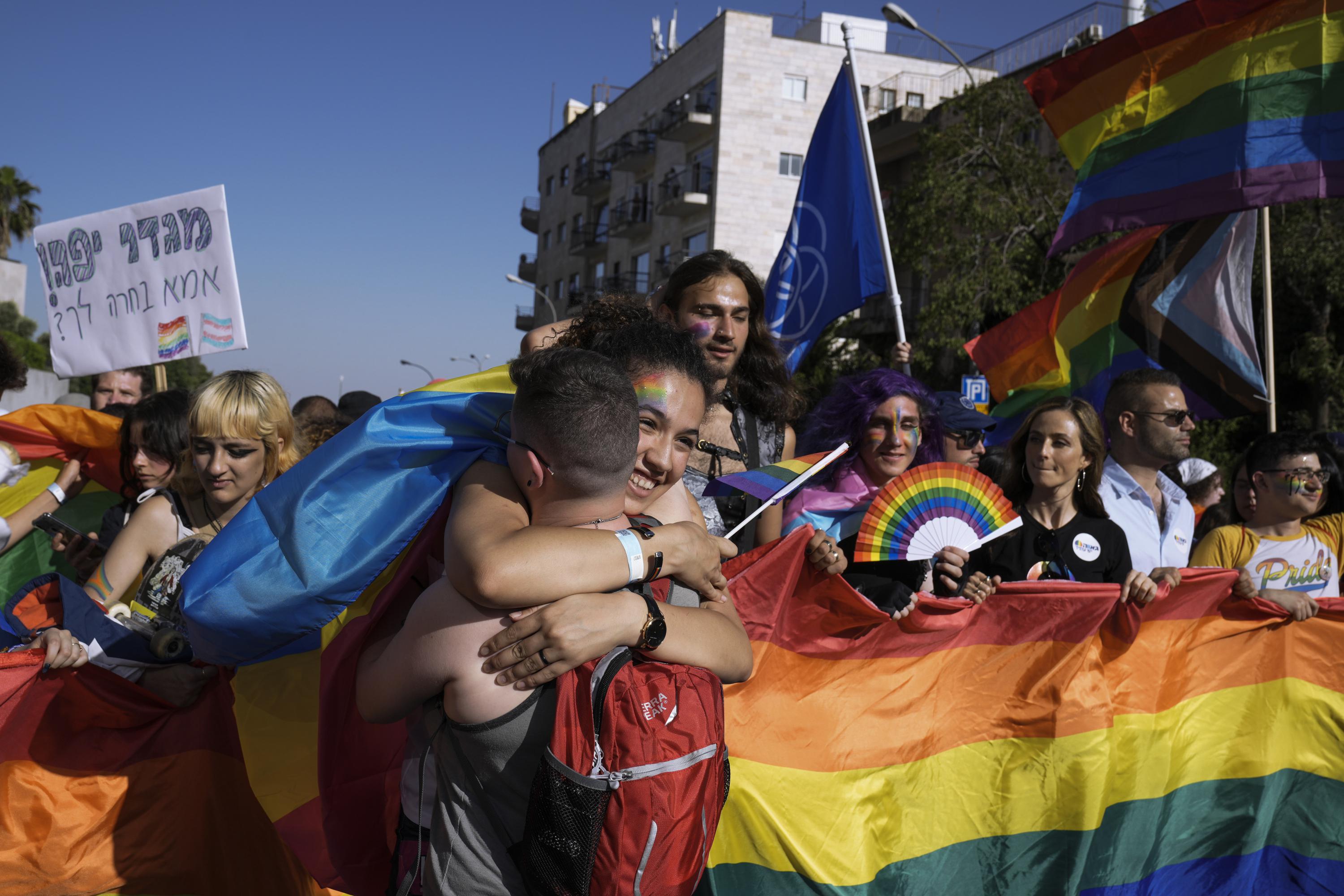 Israel deploys heavy police presence for annual flag march through