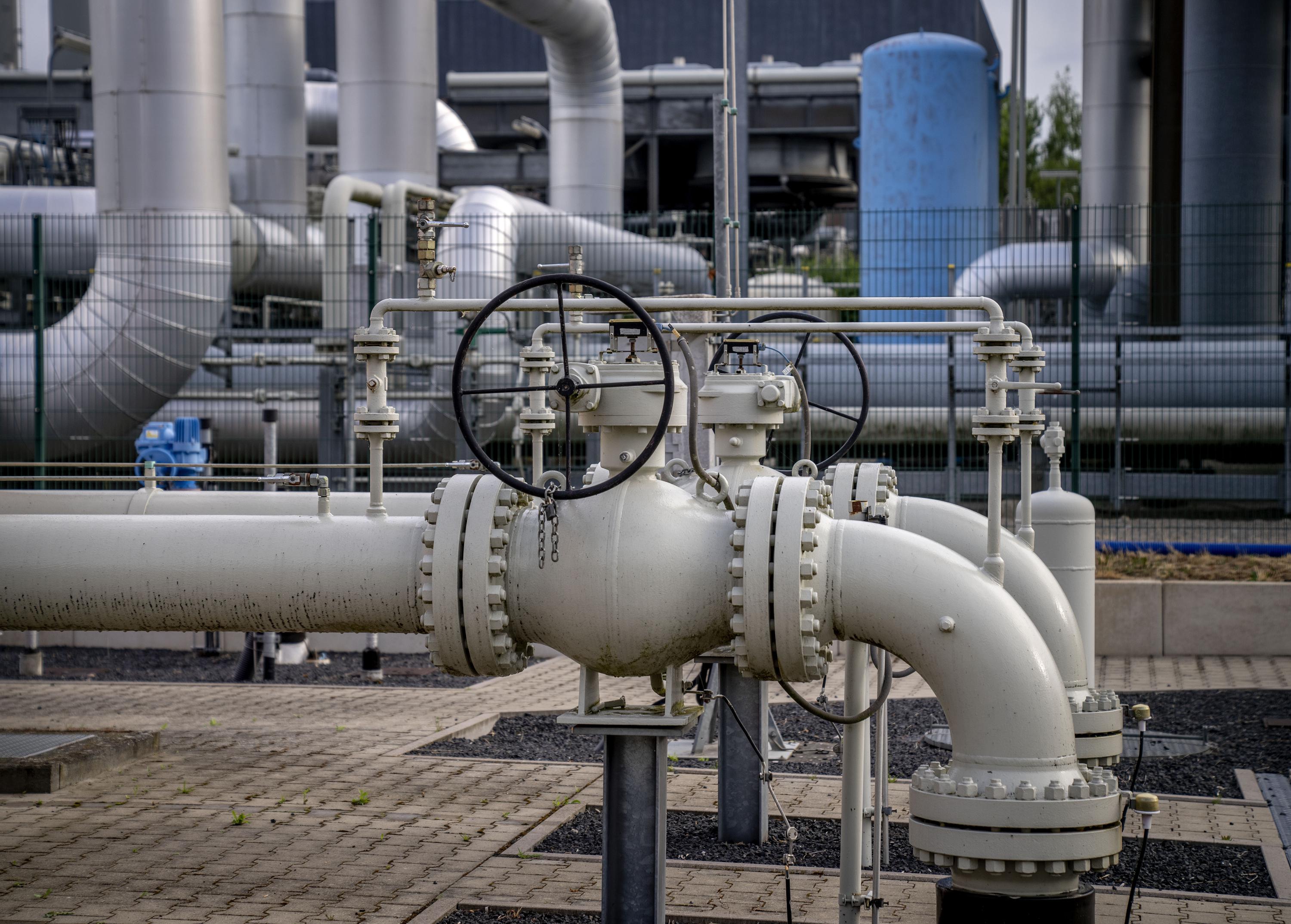 AP Explica: Rusia reduce suministro de gas a Europa | AP News