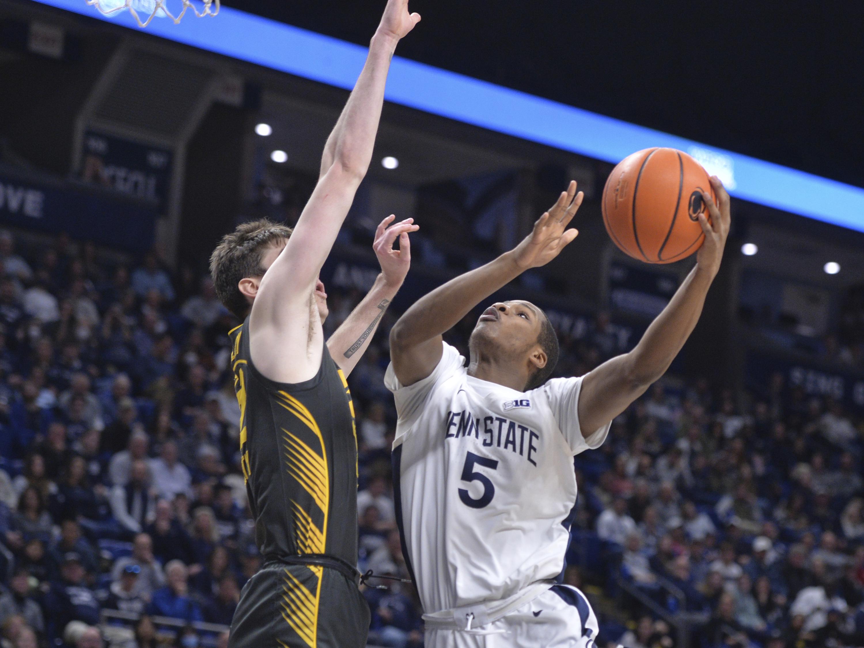 Pickett, Funk help Penn State hold off Iowa 8379 AP News