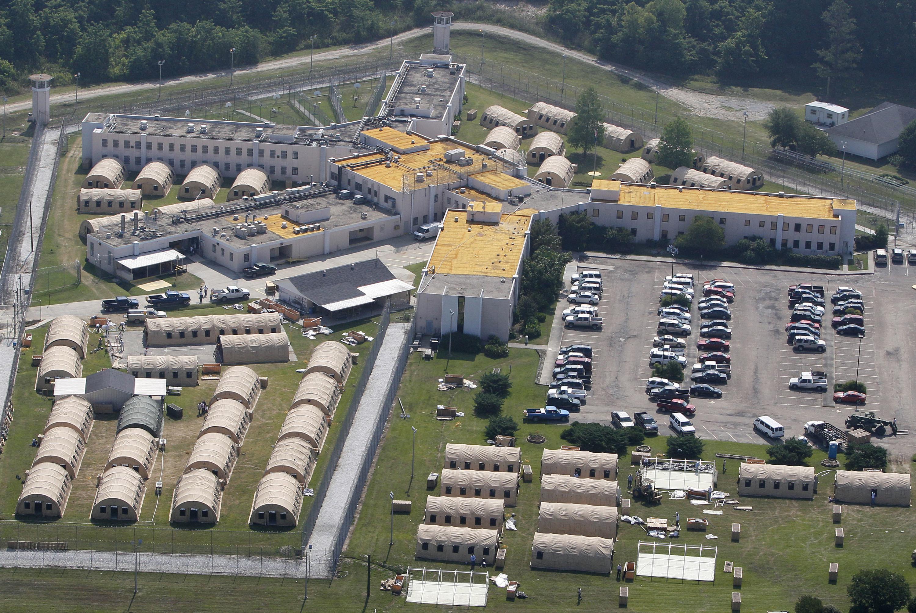 Louisiana Death Row Inmates Get Time Daily Meal Together AP News   3000 