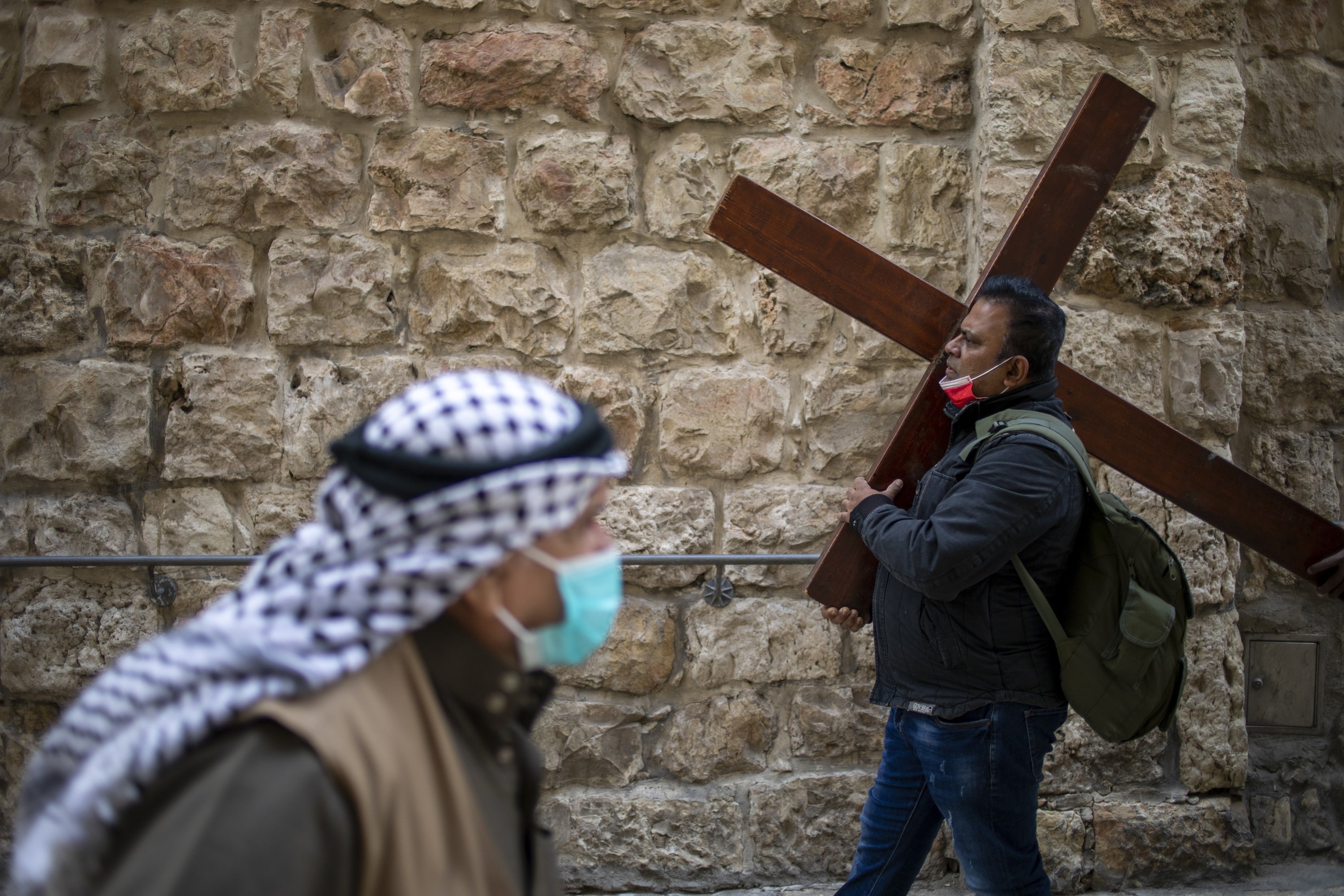 Christians mark Good Friday, Holy Week under the threat of viruses