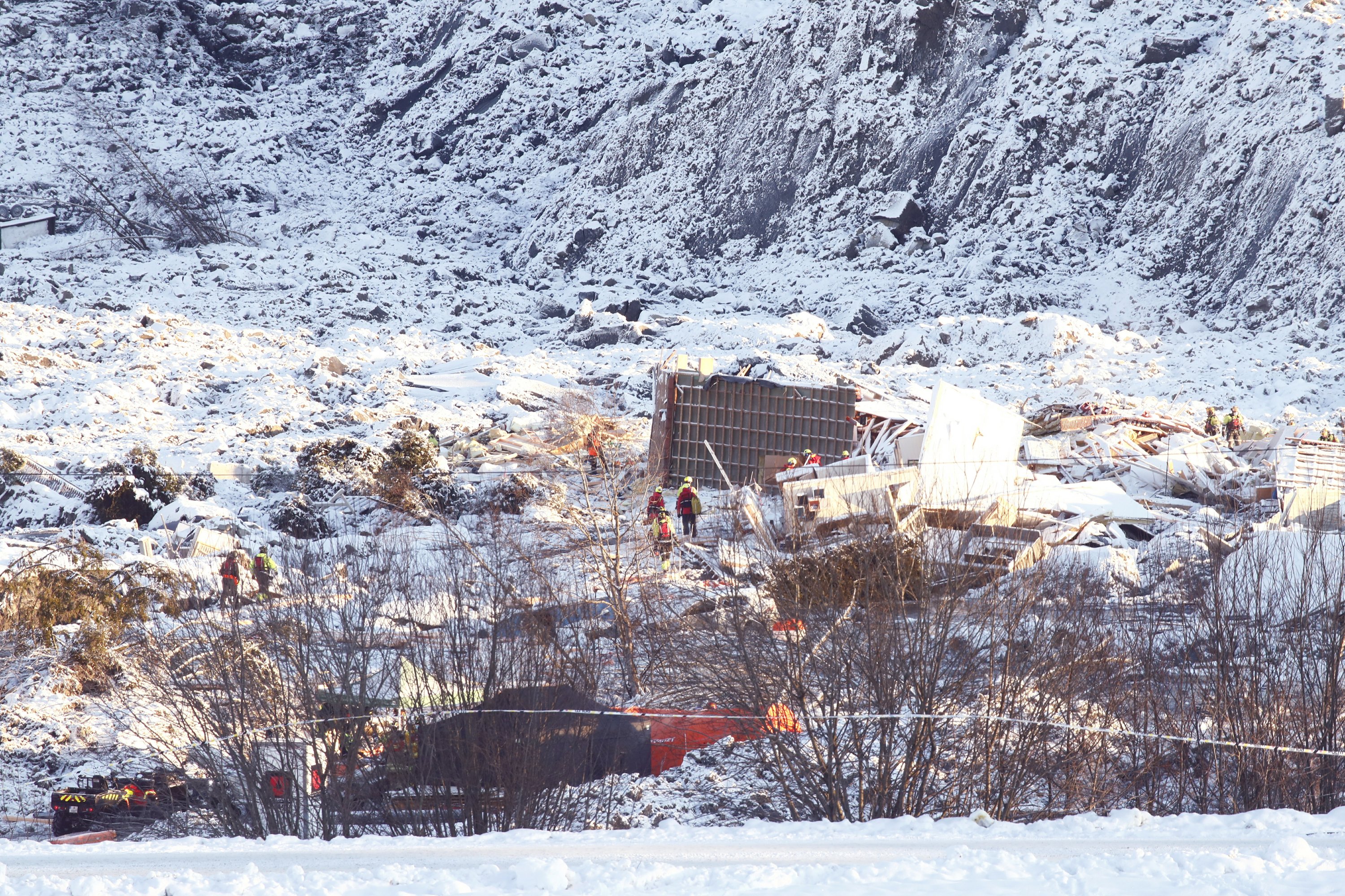 Hope is fading in the landslide in Norway, which left 7 dead;  3 missing