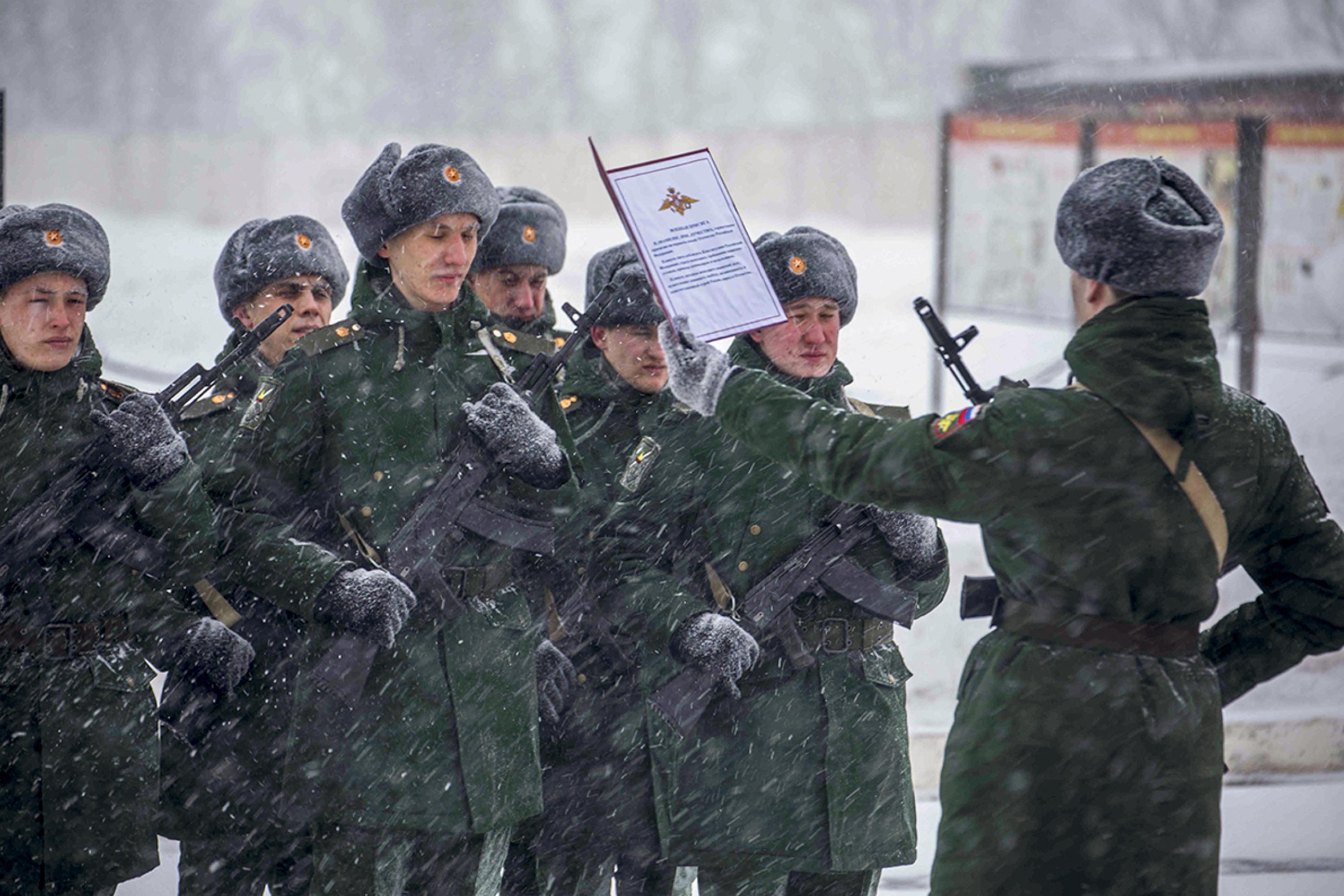 Війна в Україні викликає страх у молодих росіян призовного віку