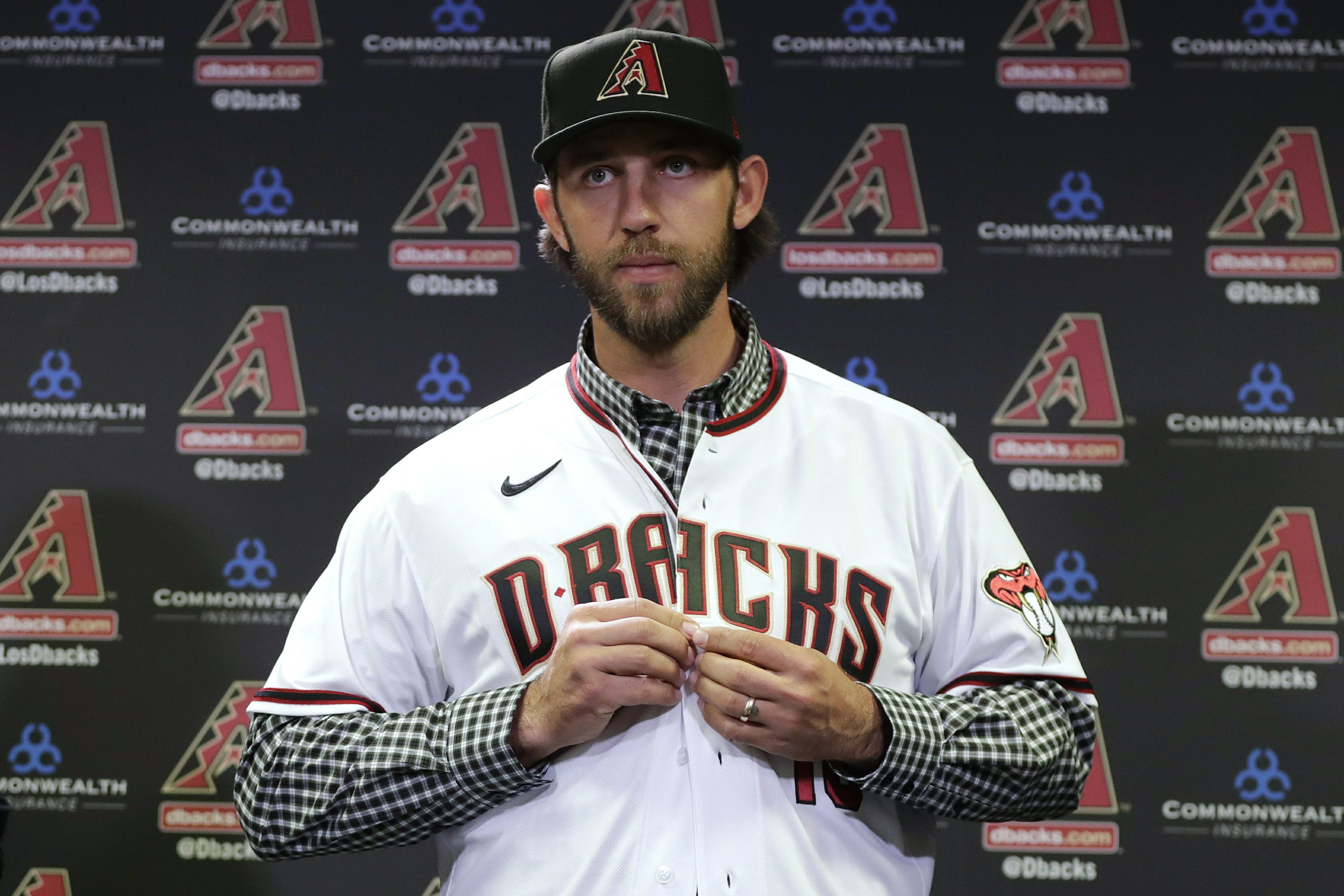 Meeting MadBum: D-backs relish big left 