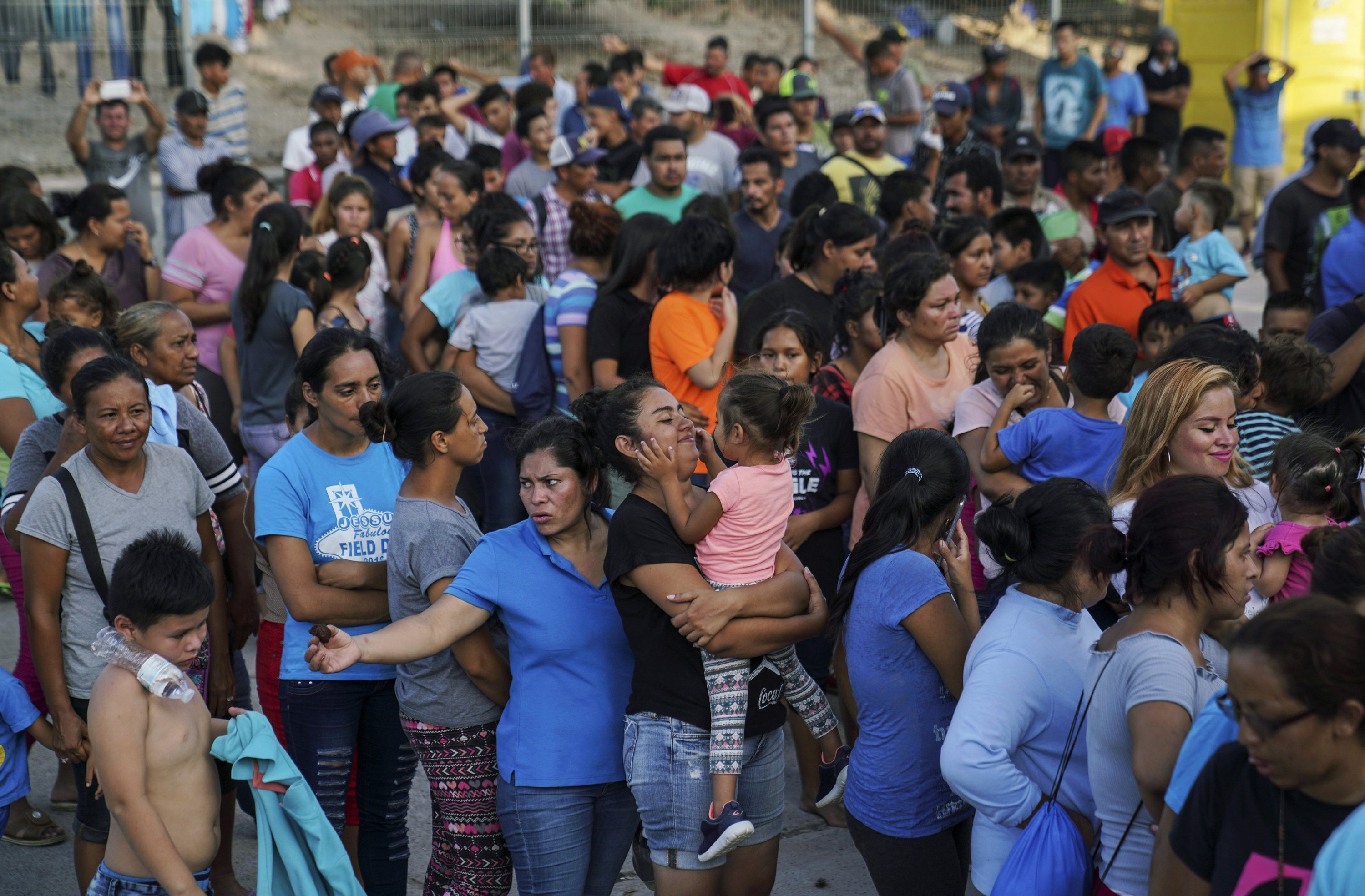 Biden to slowly allow 25,000 people seeking asylum into US