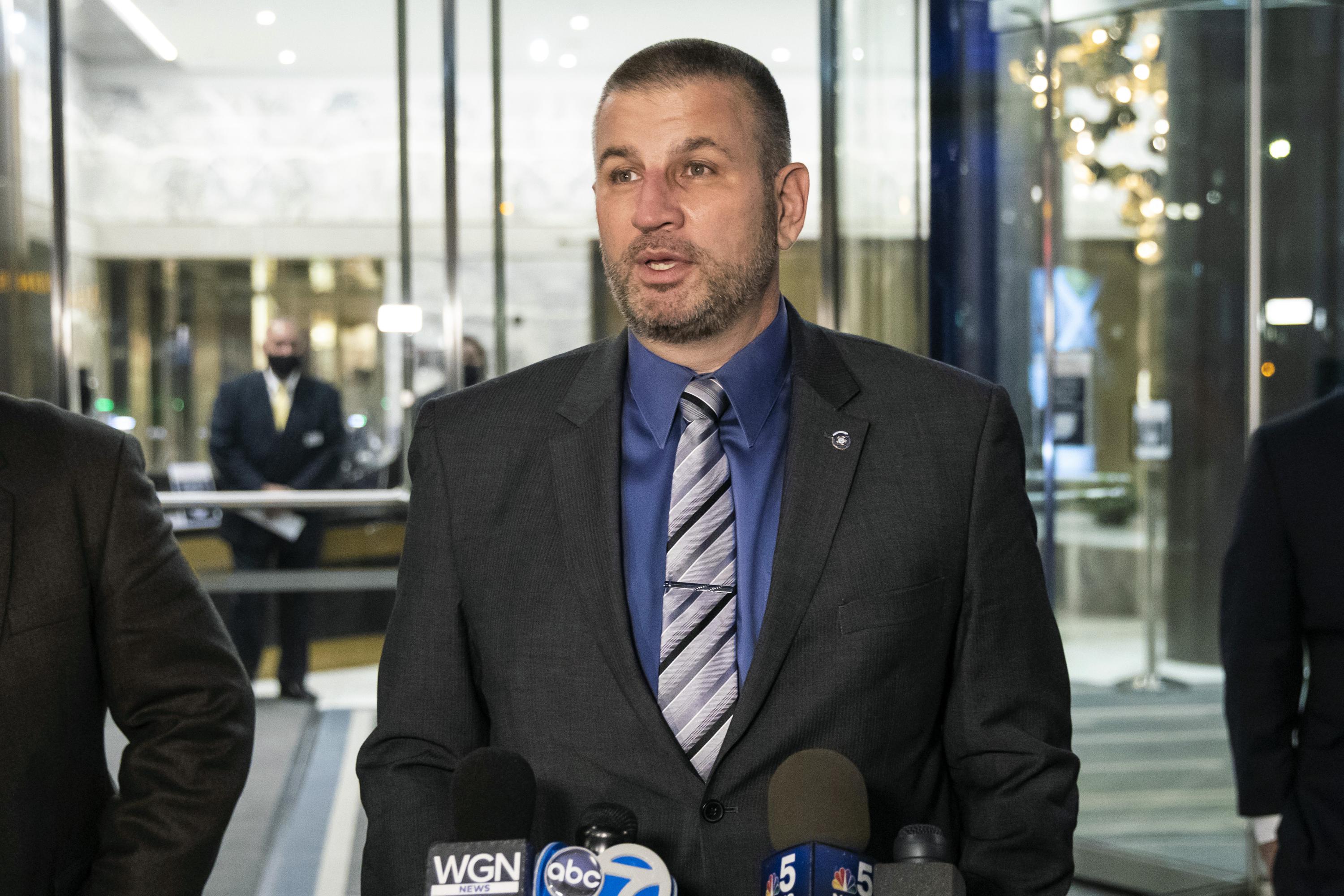 Rodrick Watson Chicago police union chief to retire amid board hearing | AP News
