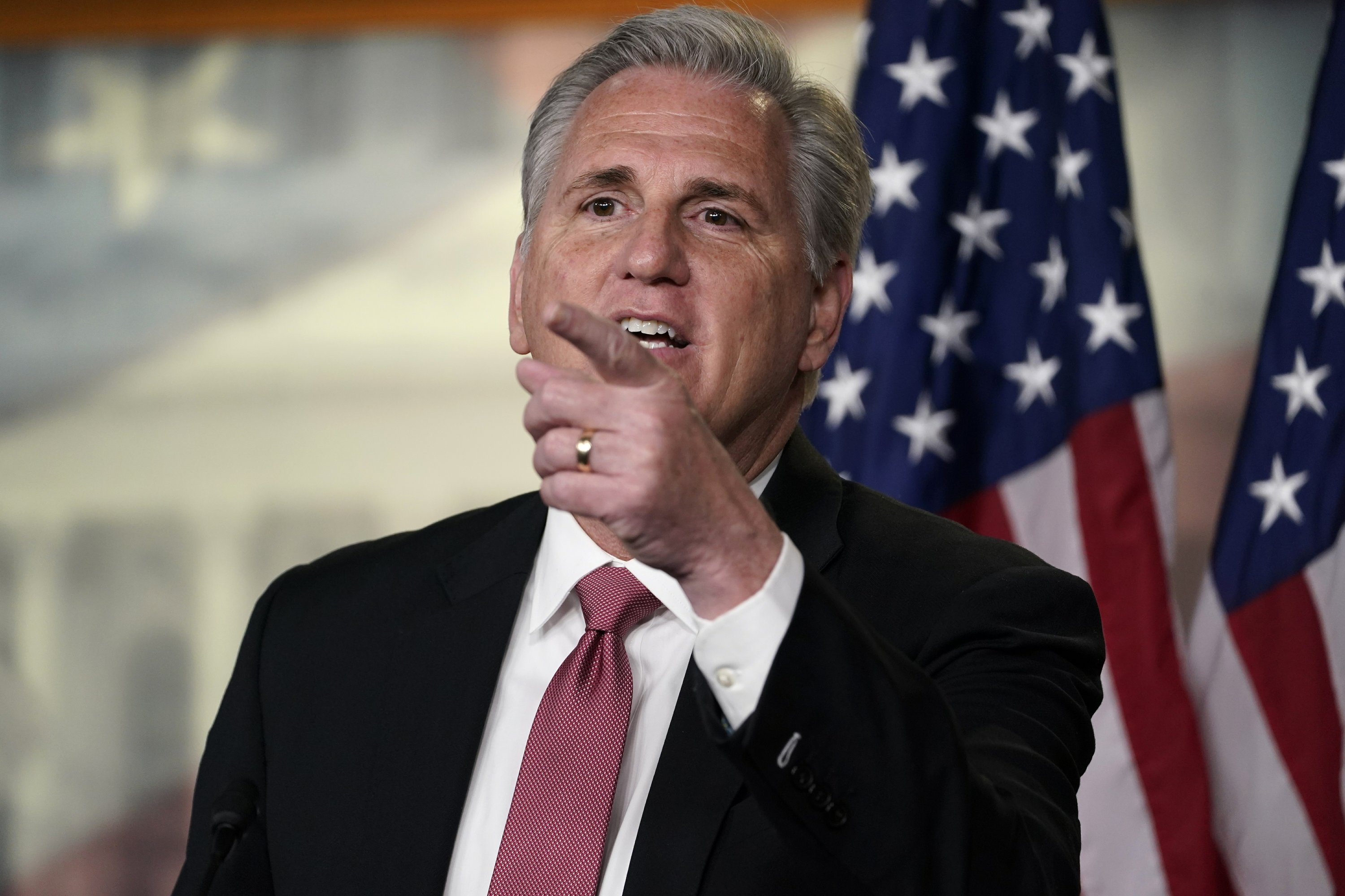 Mccarthy Meets With Rep Greene Gop Faces Cheney Decision
