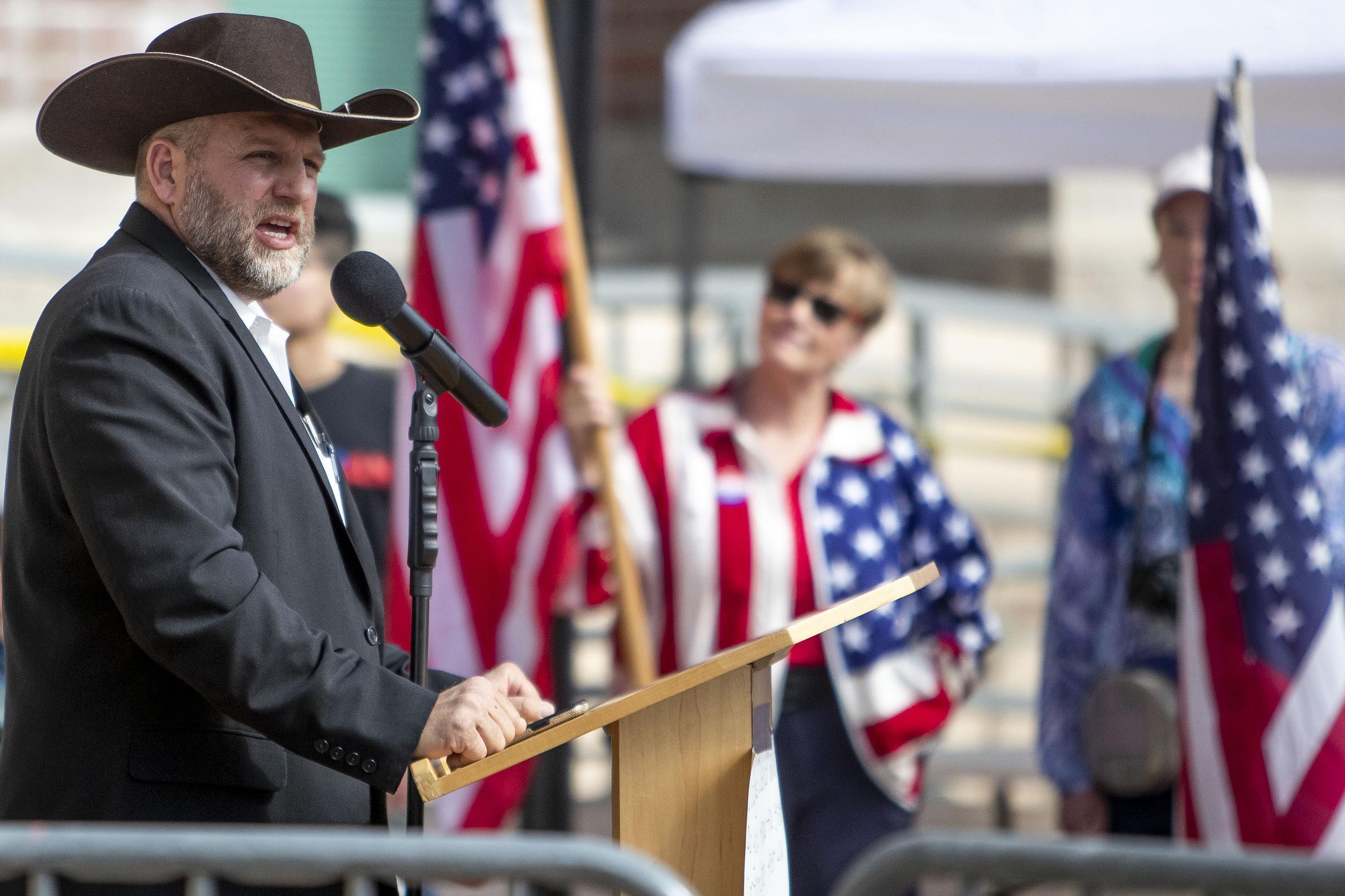 Police Ammon Bundy Arrested In Trespassing Case Ap News 5731