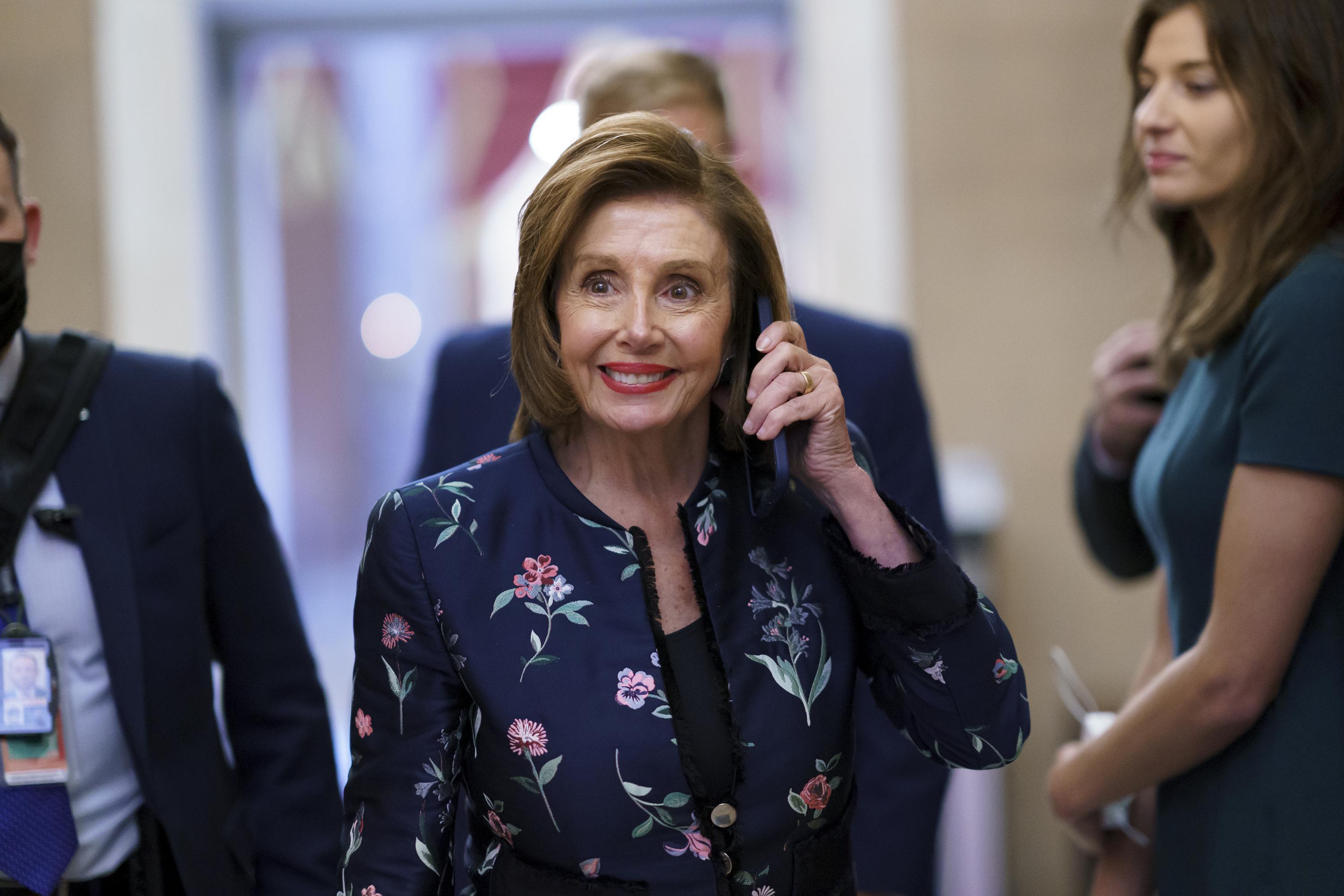 Pelosi says 'deadly serious' Jan. 6 probe to go without GOP - Associated Press