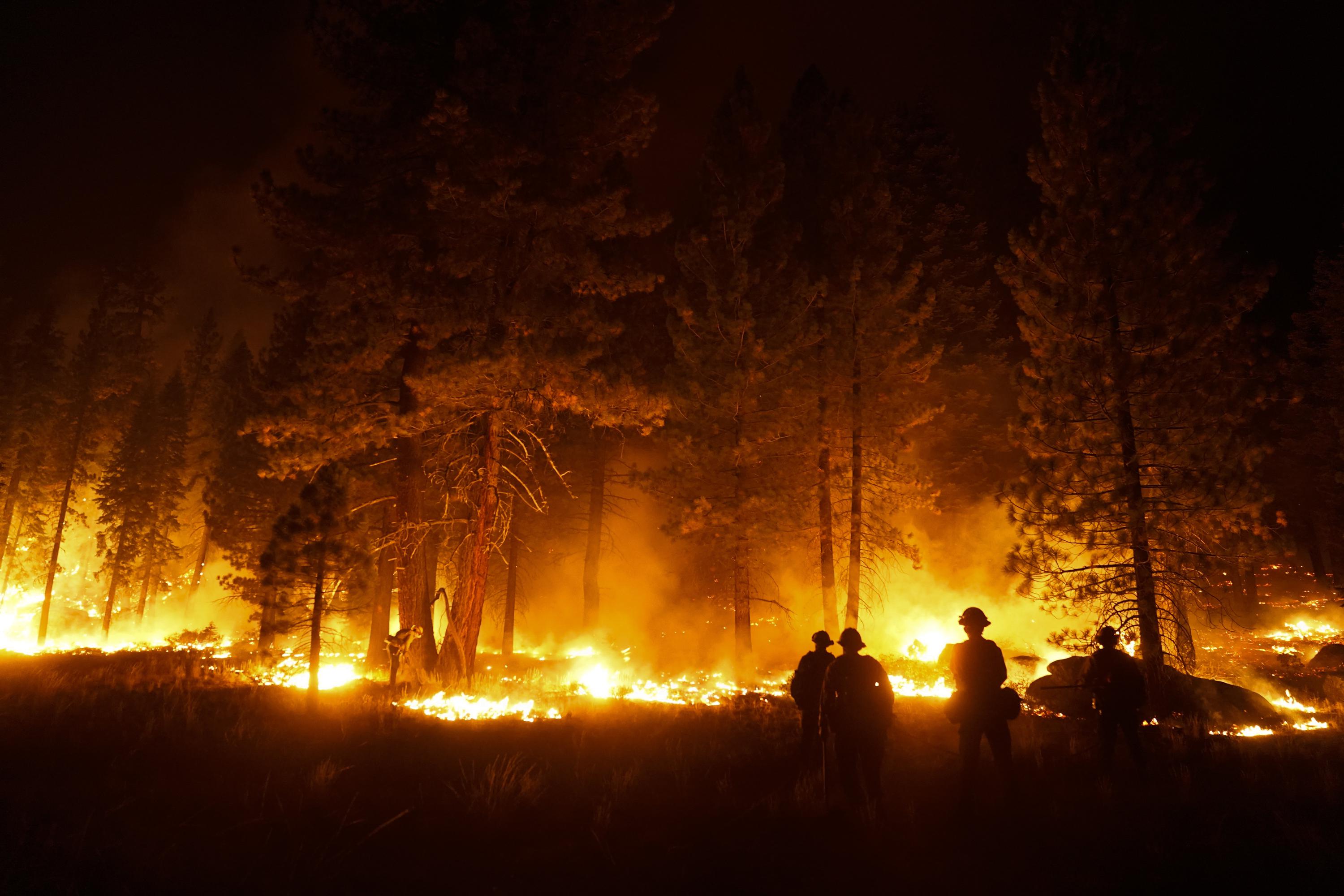 South Lake Tahoe residents can return as the threat of fire is reduced
